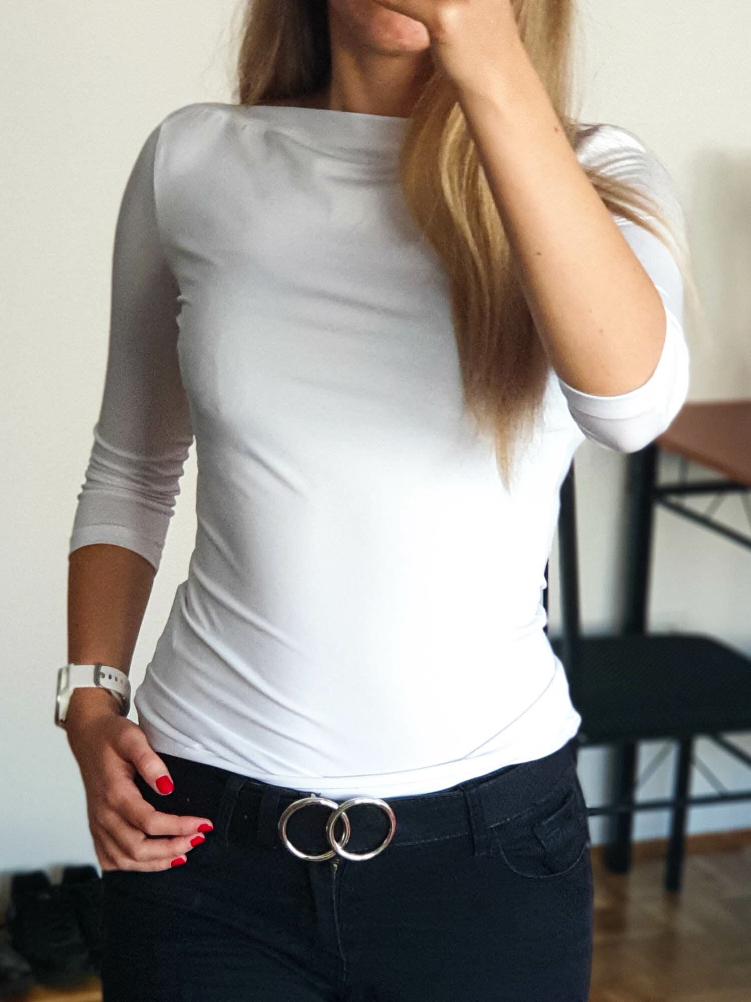 Love csónaknyakú hófehér felső