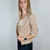pearl-rovid-bezs-blezer-2