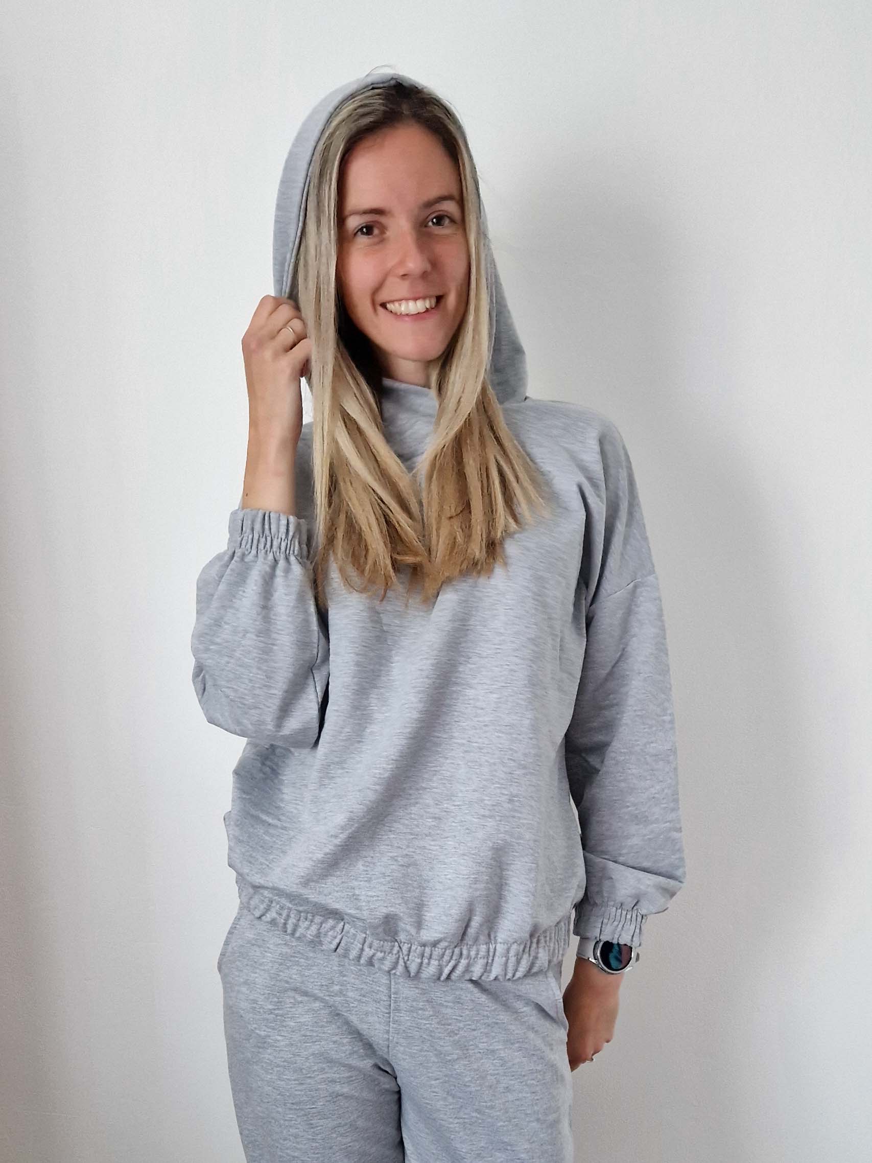 cozy-kapucnis-szurke-szabadido-szett-16