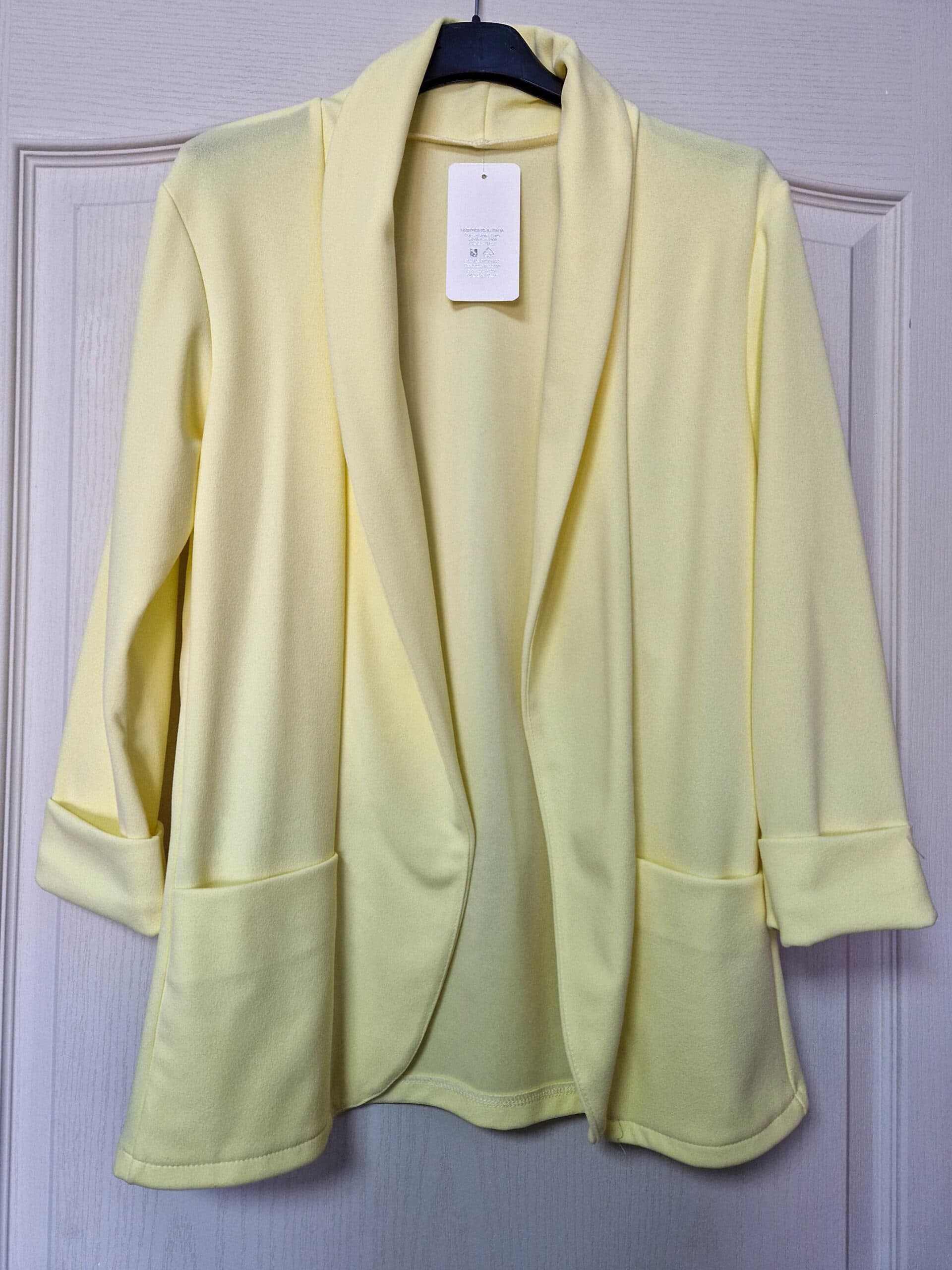 shine-pasztellsarga-blezer-1