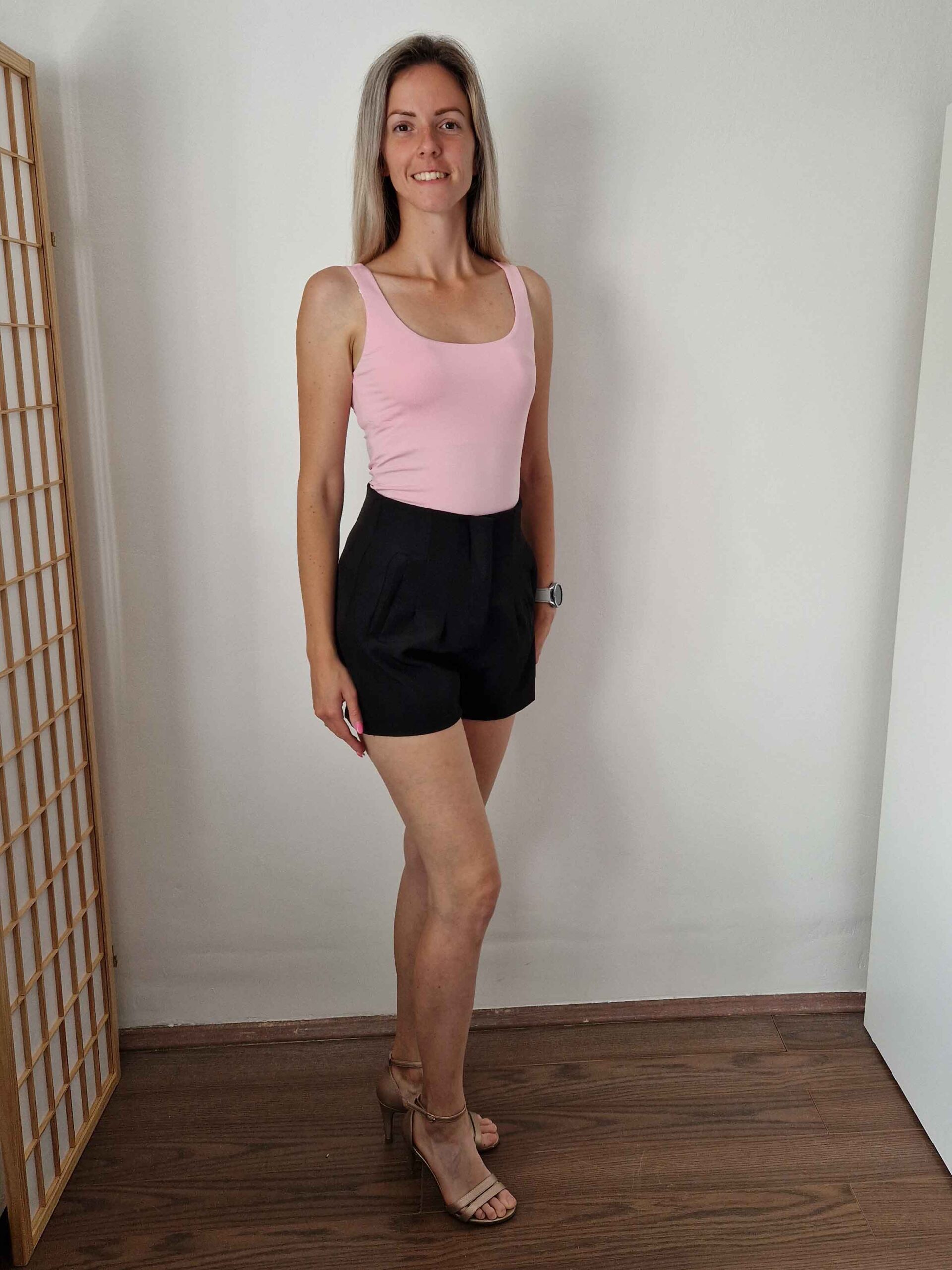 sally-fekete-elegans-rovidnadrag-17