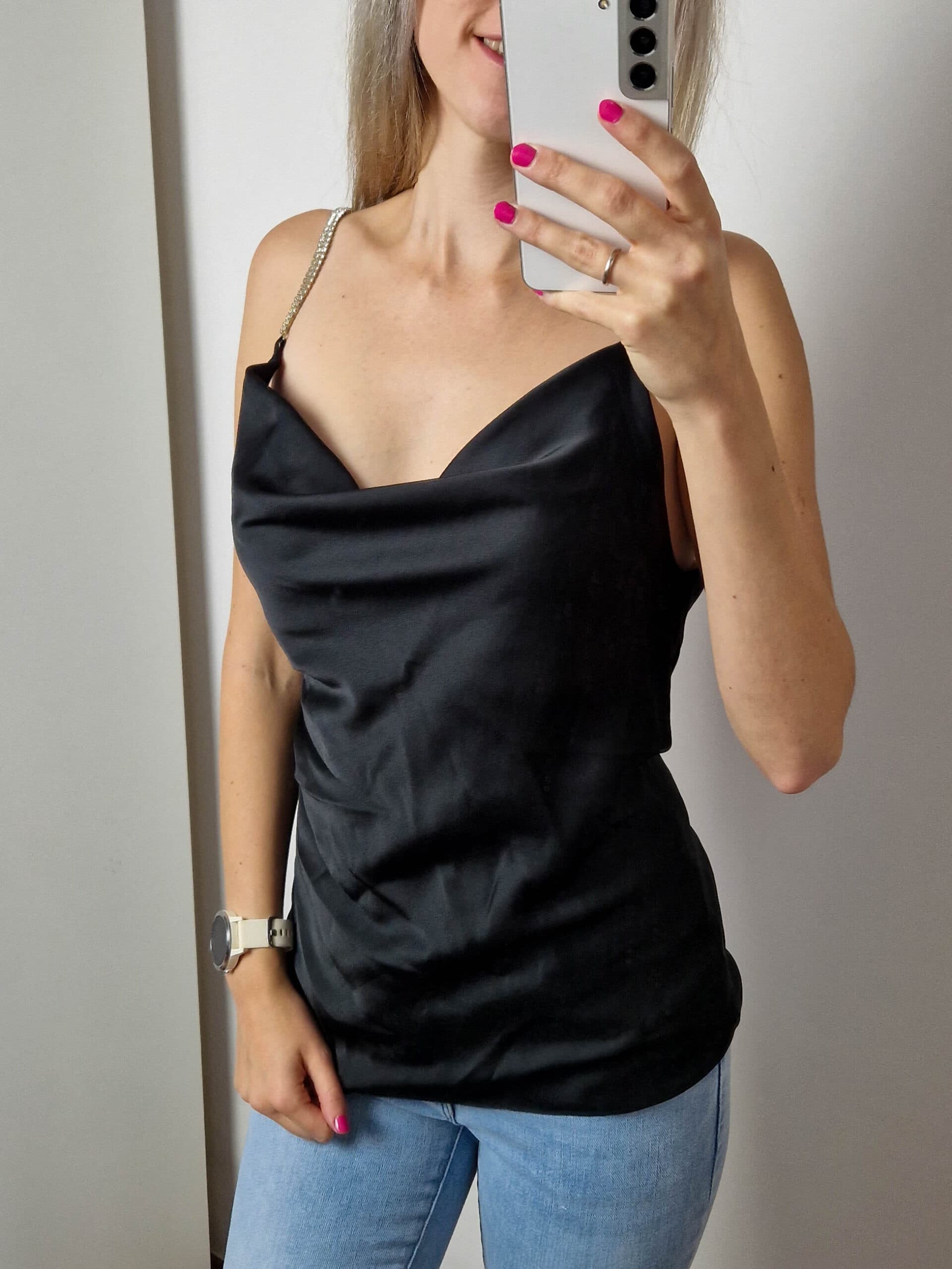 heni-fekete-szaten-top-11