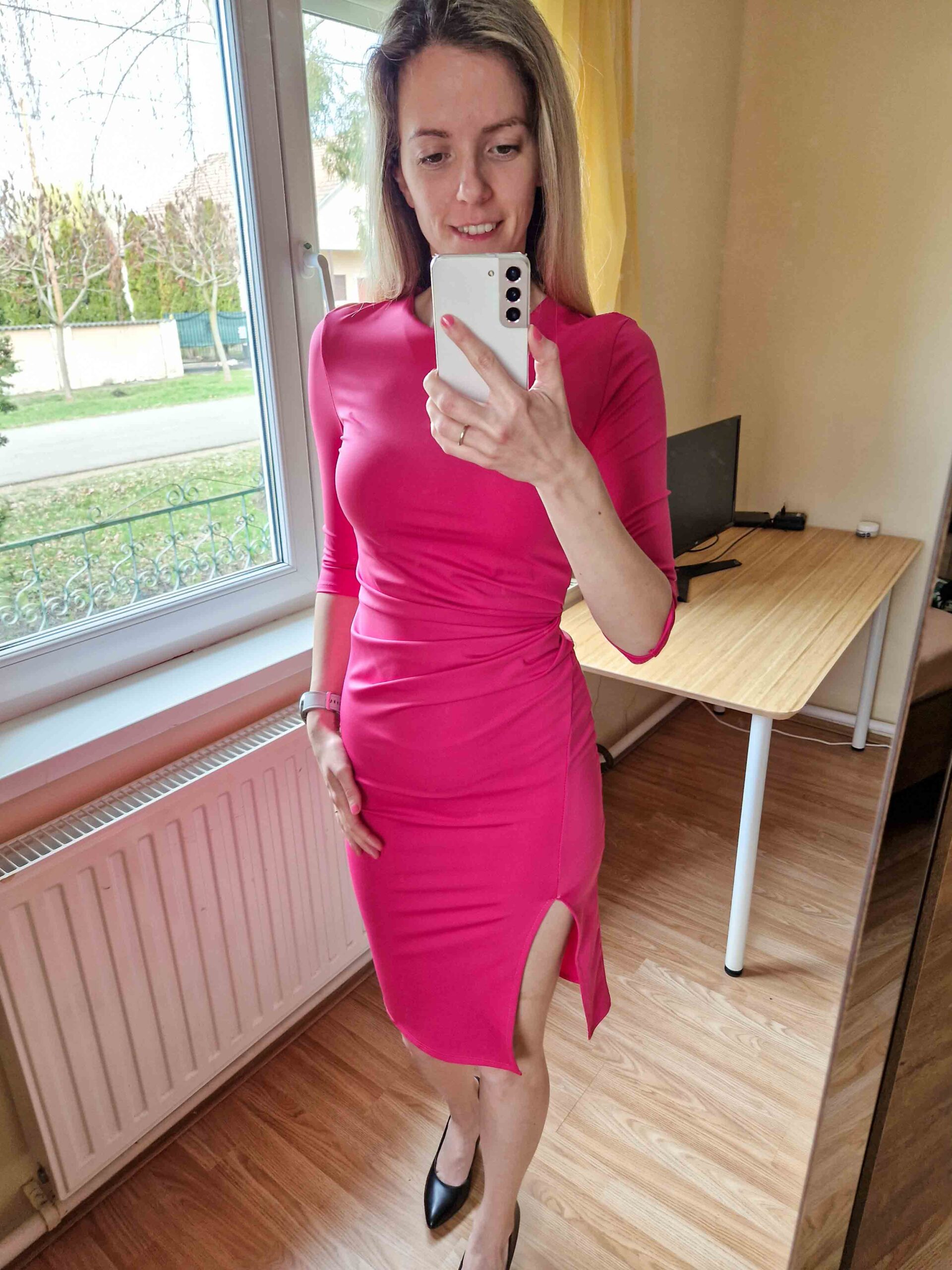 lizi-rozsaszin-derekban-rancolt-sliccelt-midiruha-11