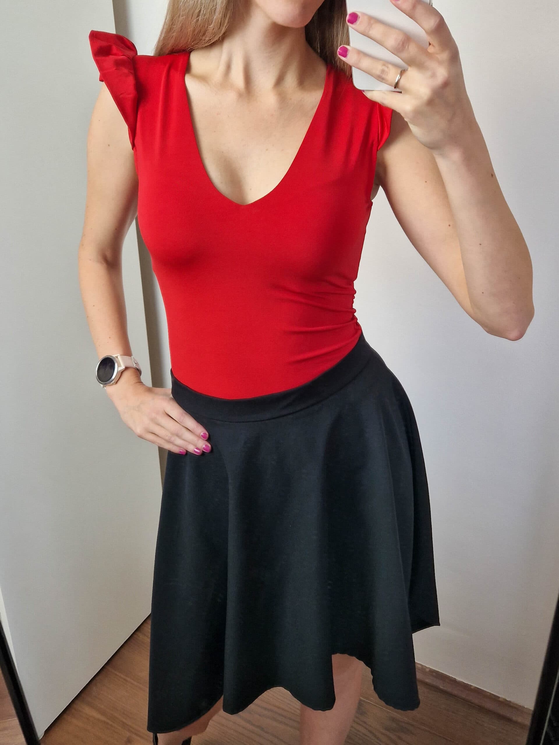 love-fodros-vallu-ujjatlan-piros-felso-13