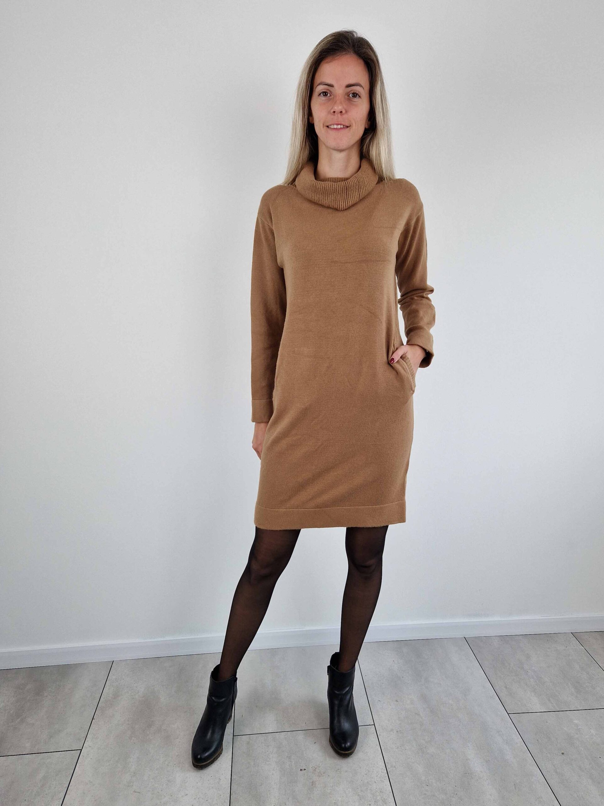 carol-zsebes-pihepuha-kotott-barna-ruha-10