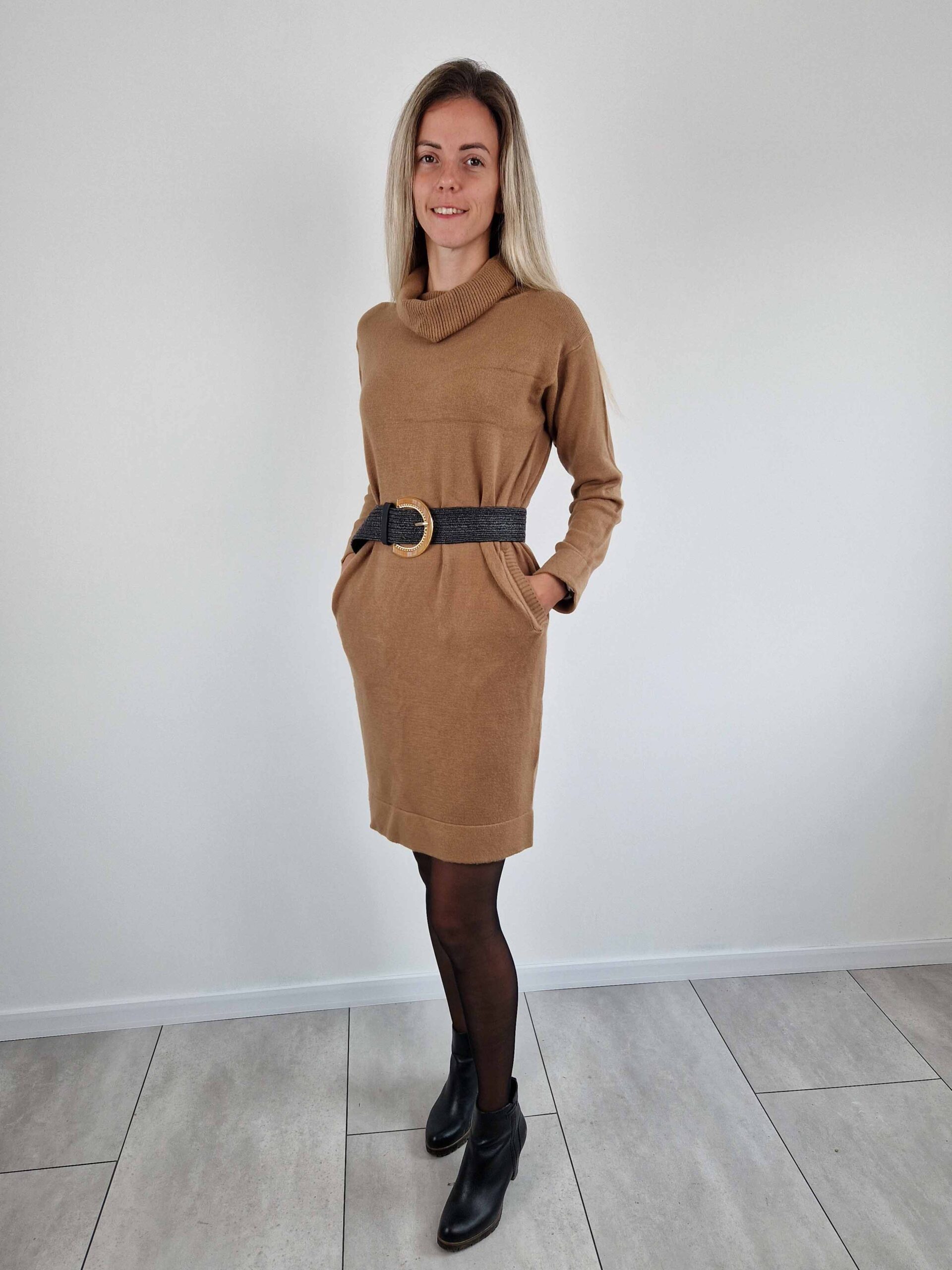 carol-zsebes-pihepuha-kotott-barna-ruha-13