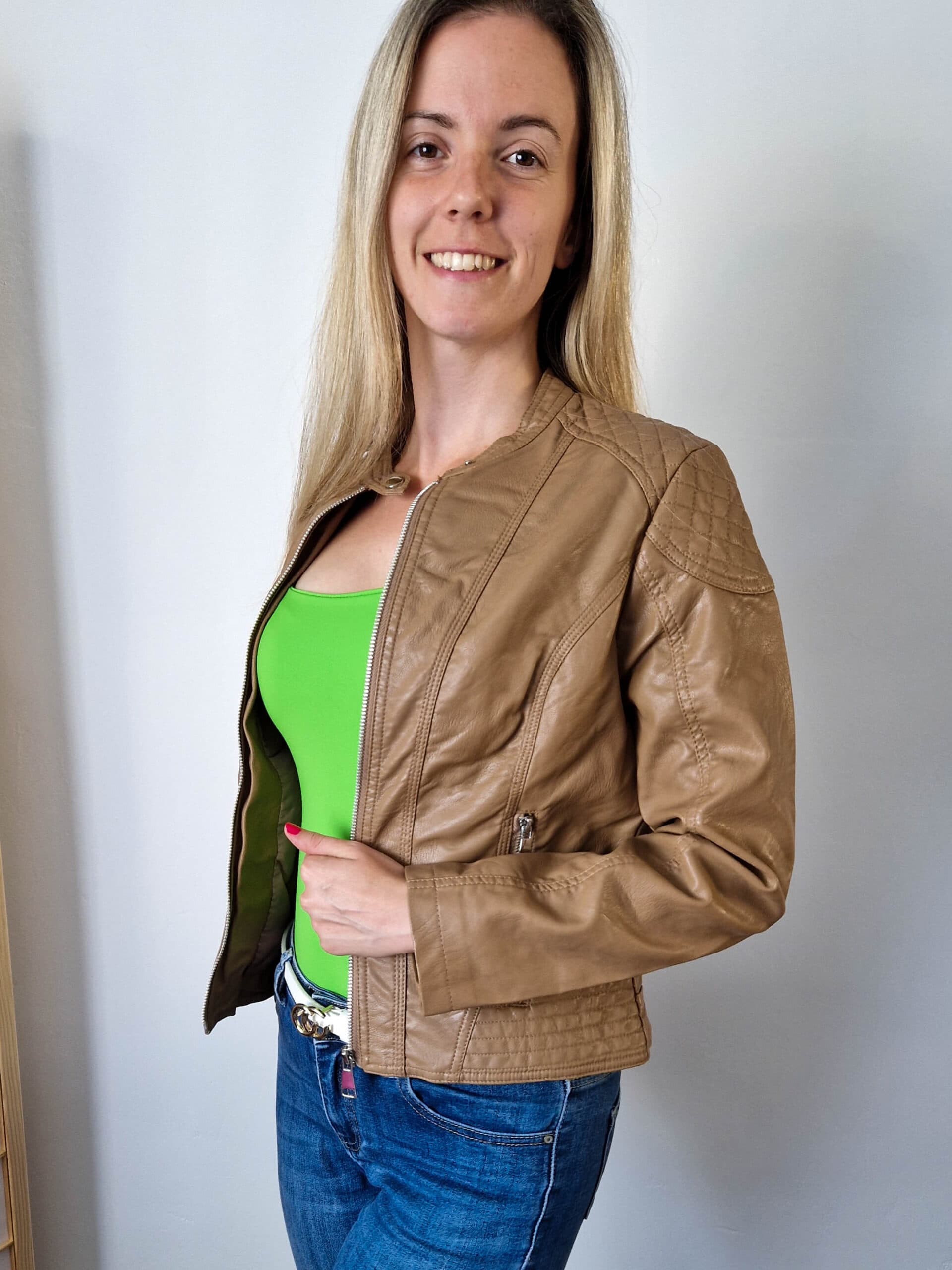 dew-barna-karcsusitott-mubor-kabat-rovid-fazon-2