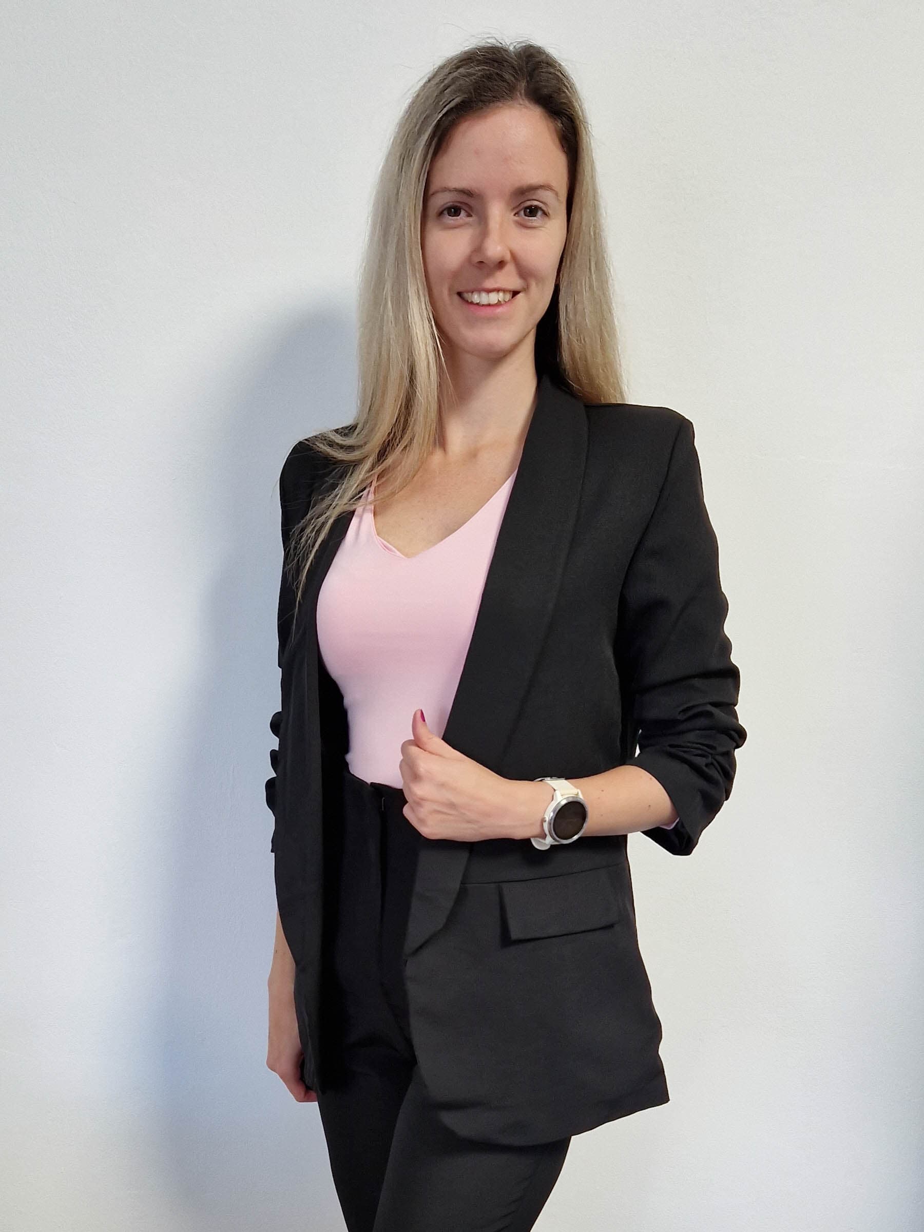 ingrid-fekete-blezer-25