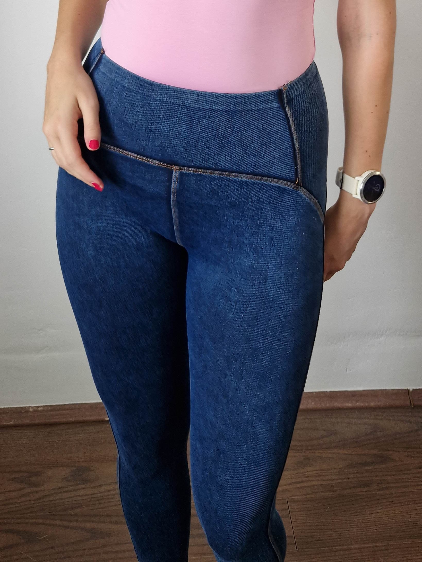 joy-sotetkek-alakformalo-farmerhatasu-push-up-leggings-21