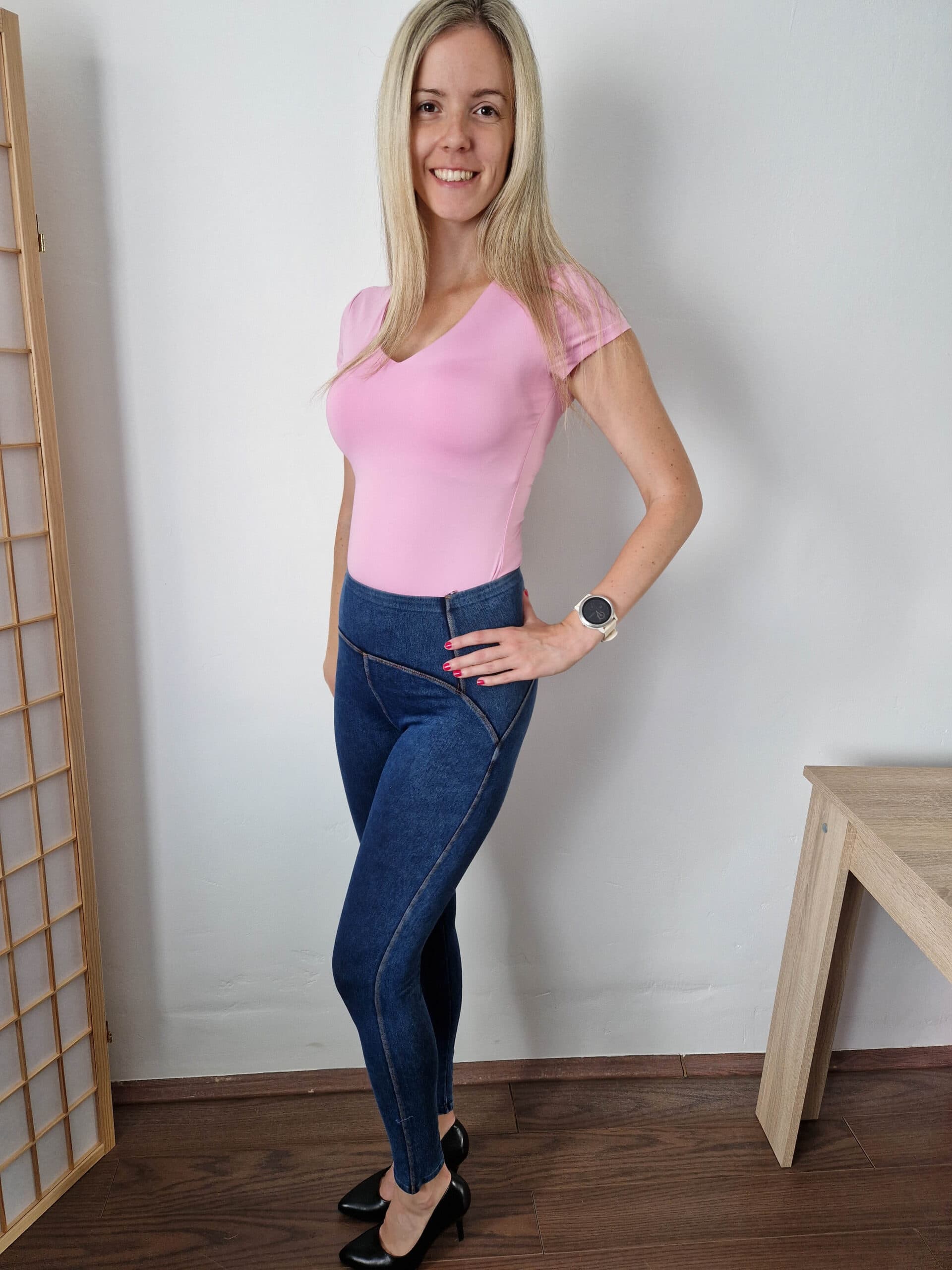 joy-sotetkek-alakformalo-farmerhatasu-push-up-leggings-23