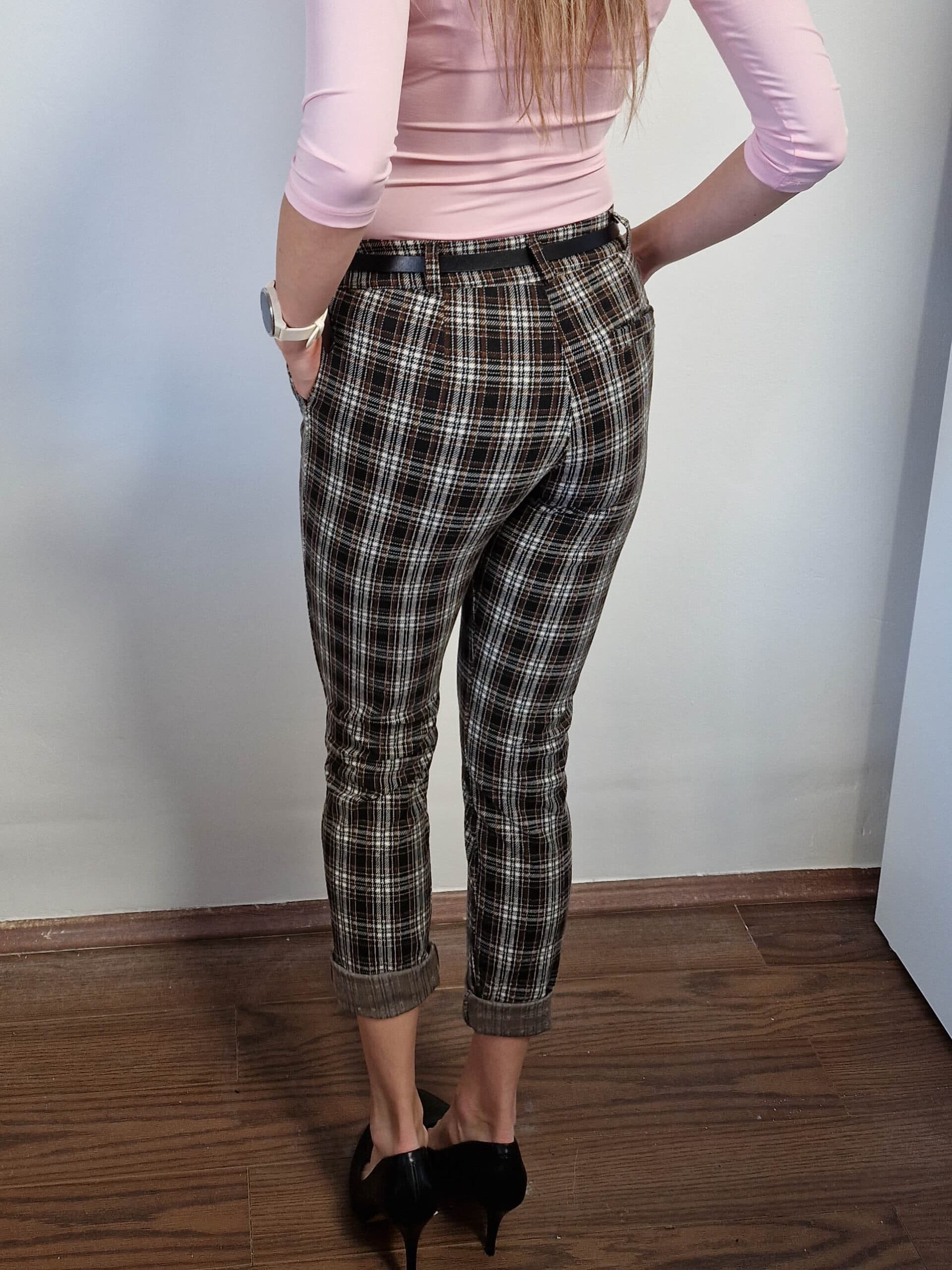 nati-kockas-barna-nadrag-ajandek-ovvel-3