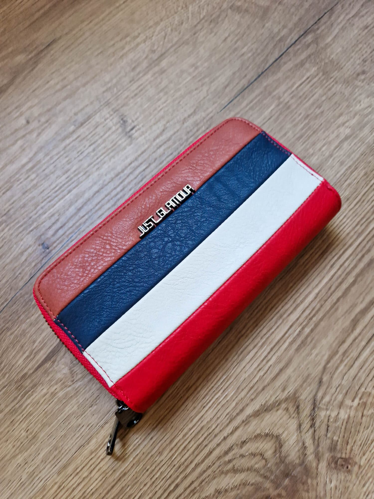 Glam piros pénztárca (barna-kék-krém)