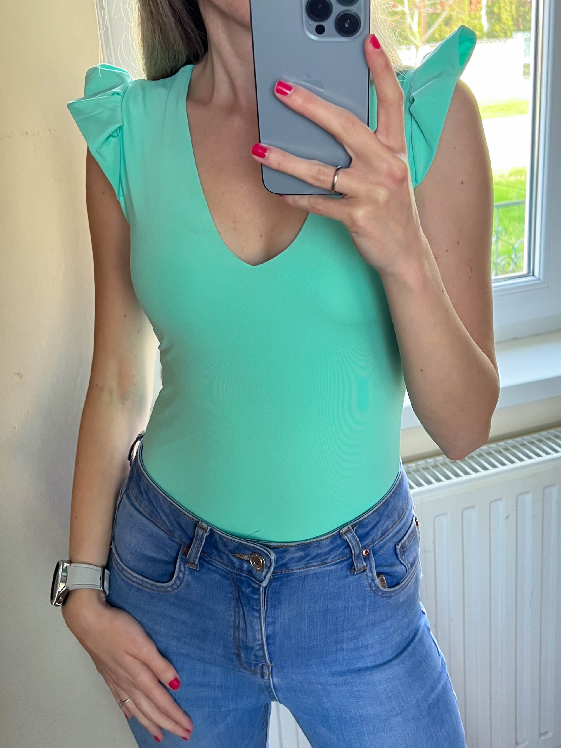 love-fodros-vallu-ujjatlan-menta-felso-21