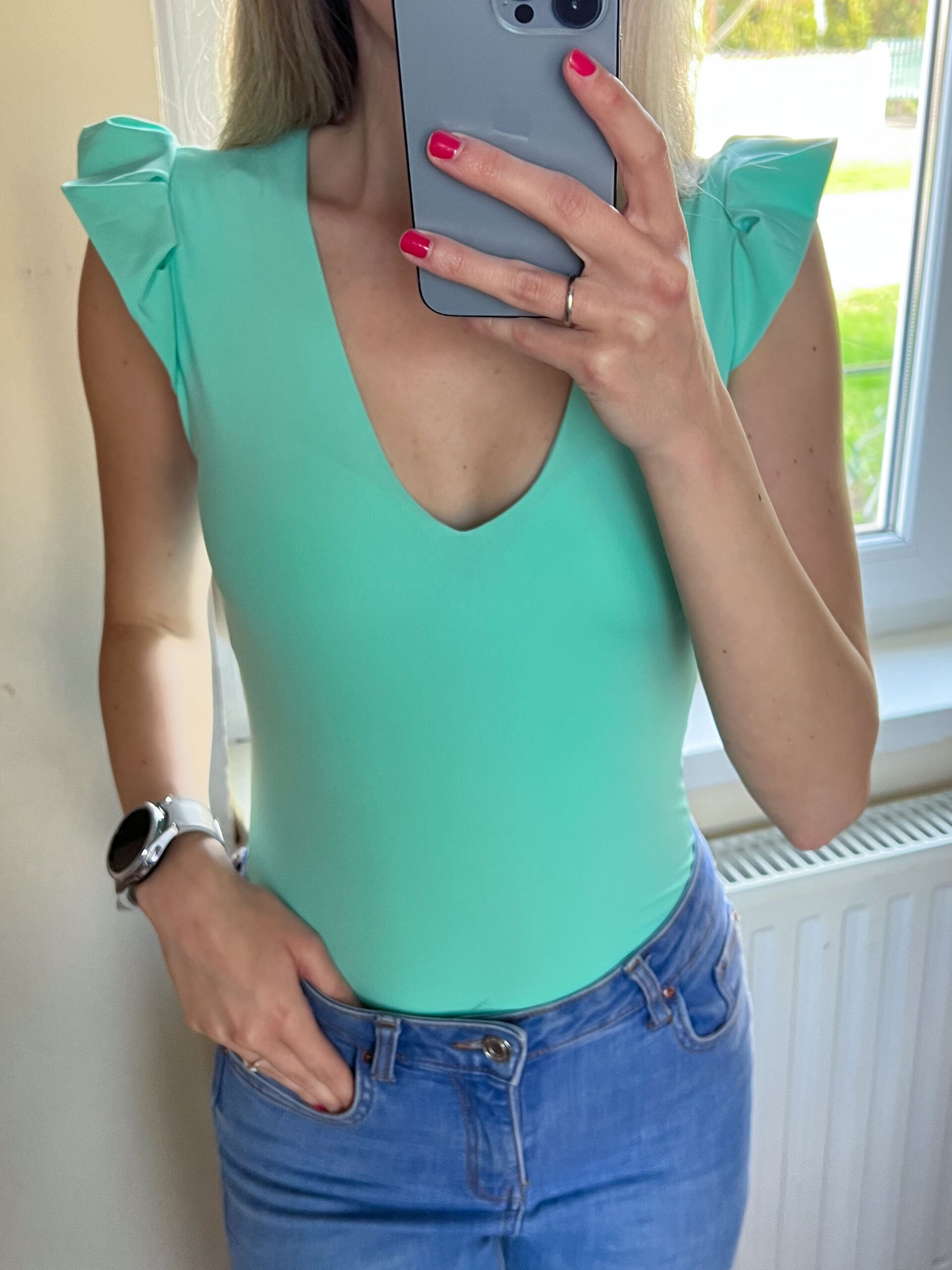 love-fodros-vallu-ujjatlan-menta-felso-23