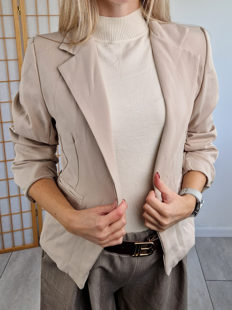 Pearl rövid bézs blézer – 42-44 méret