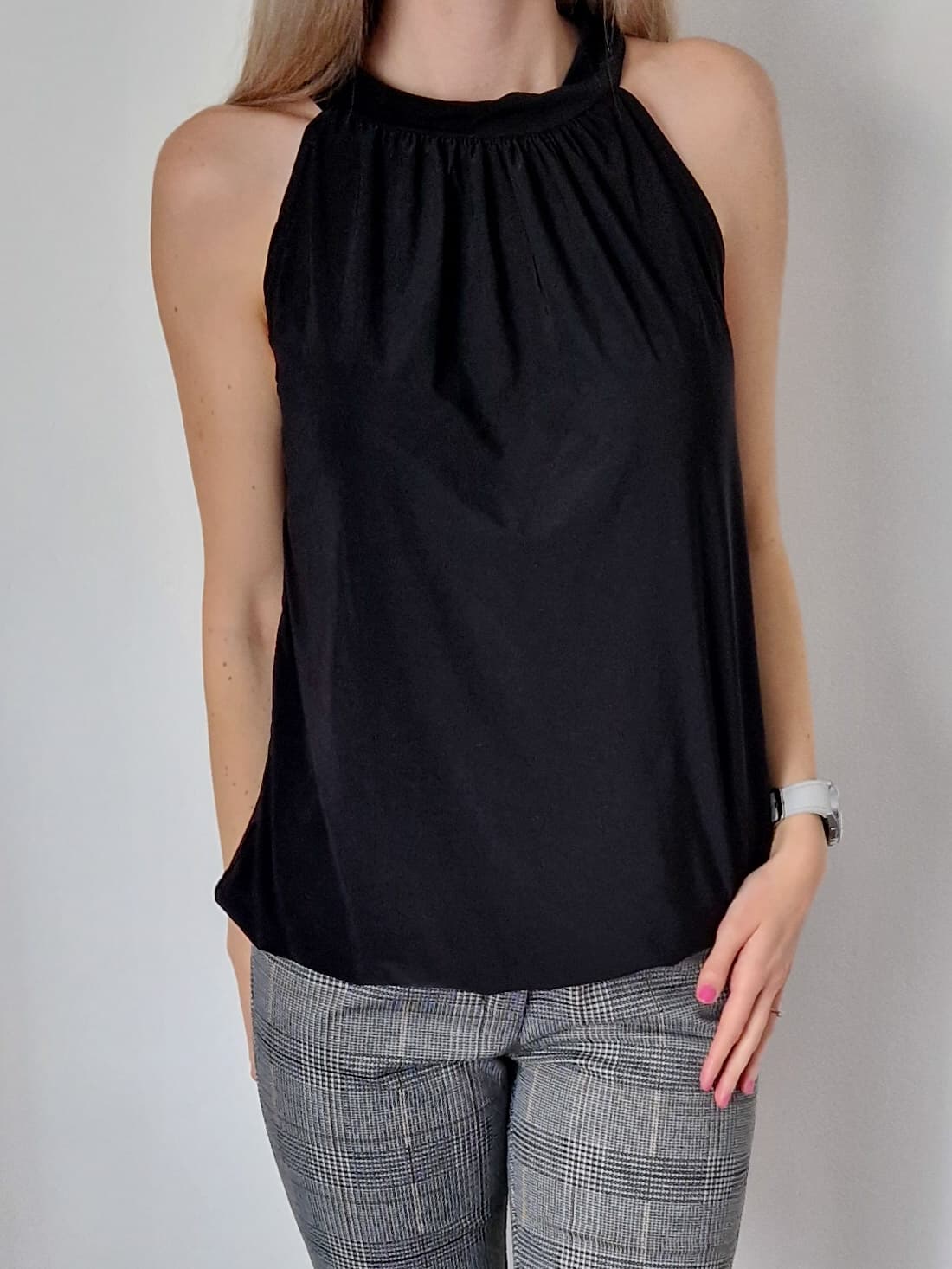 Molly fekete halter nyakú felső