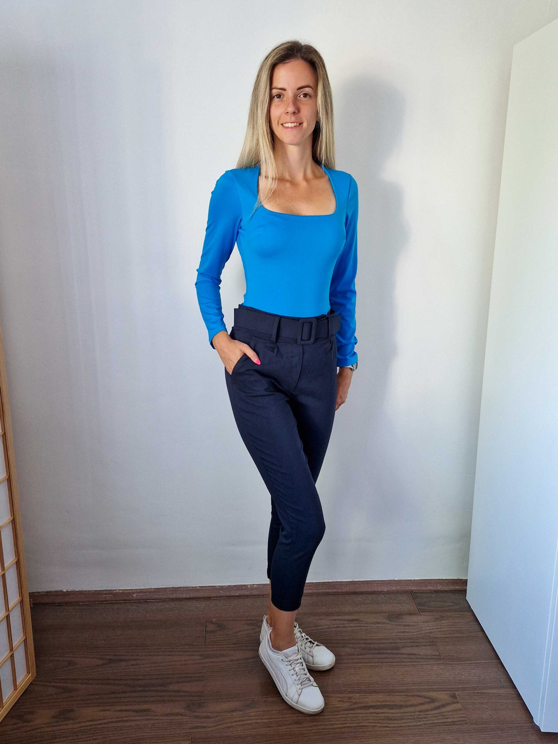 niki-kek-dekoltalt-body-11