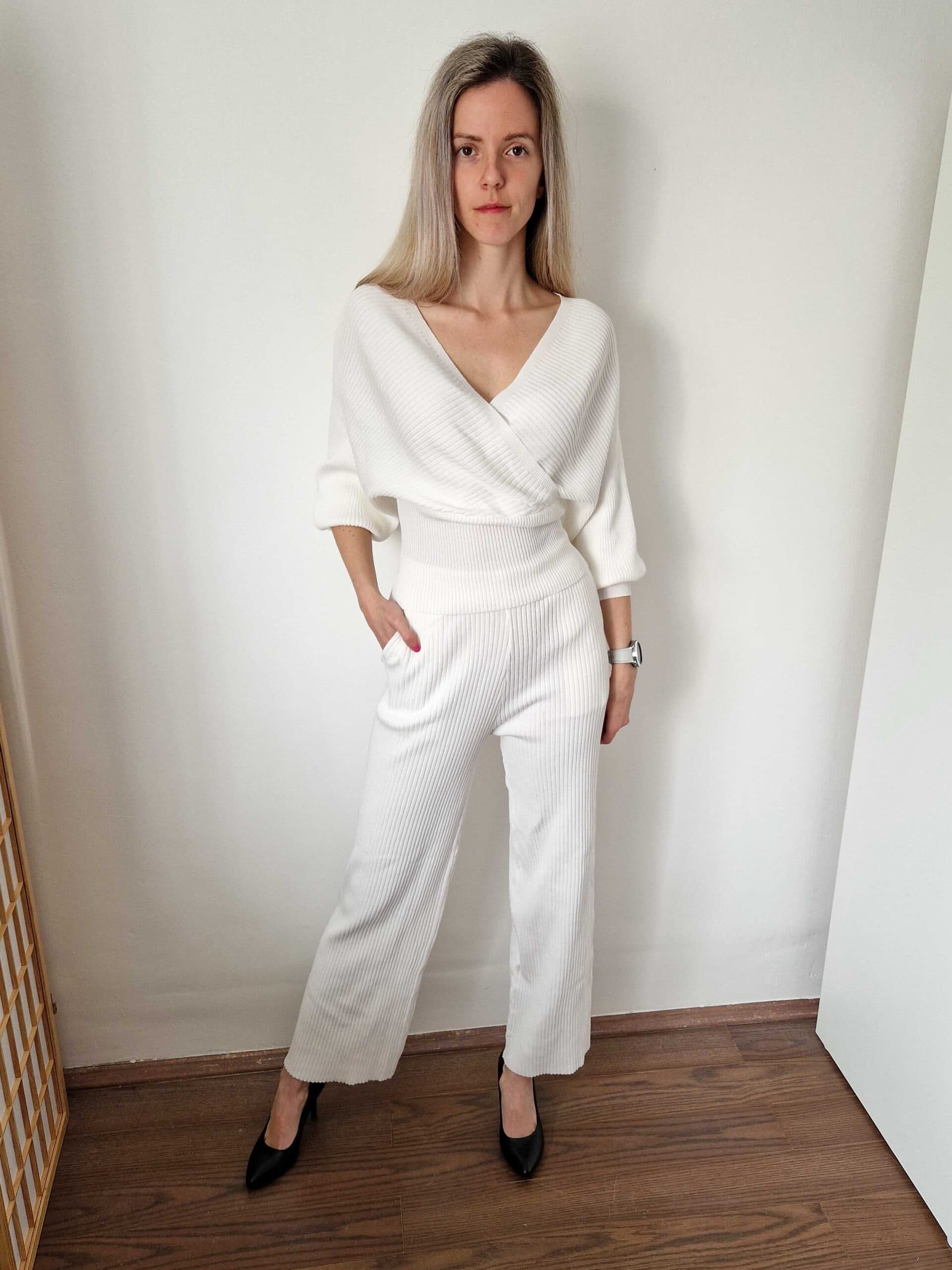 Tara fehér kötött szett