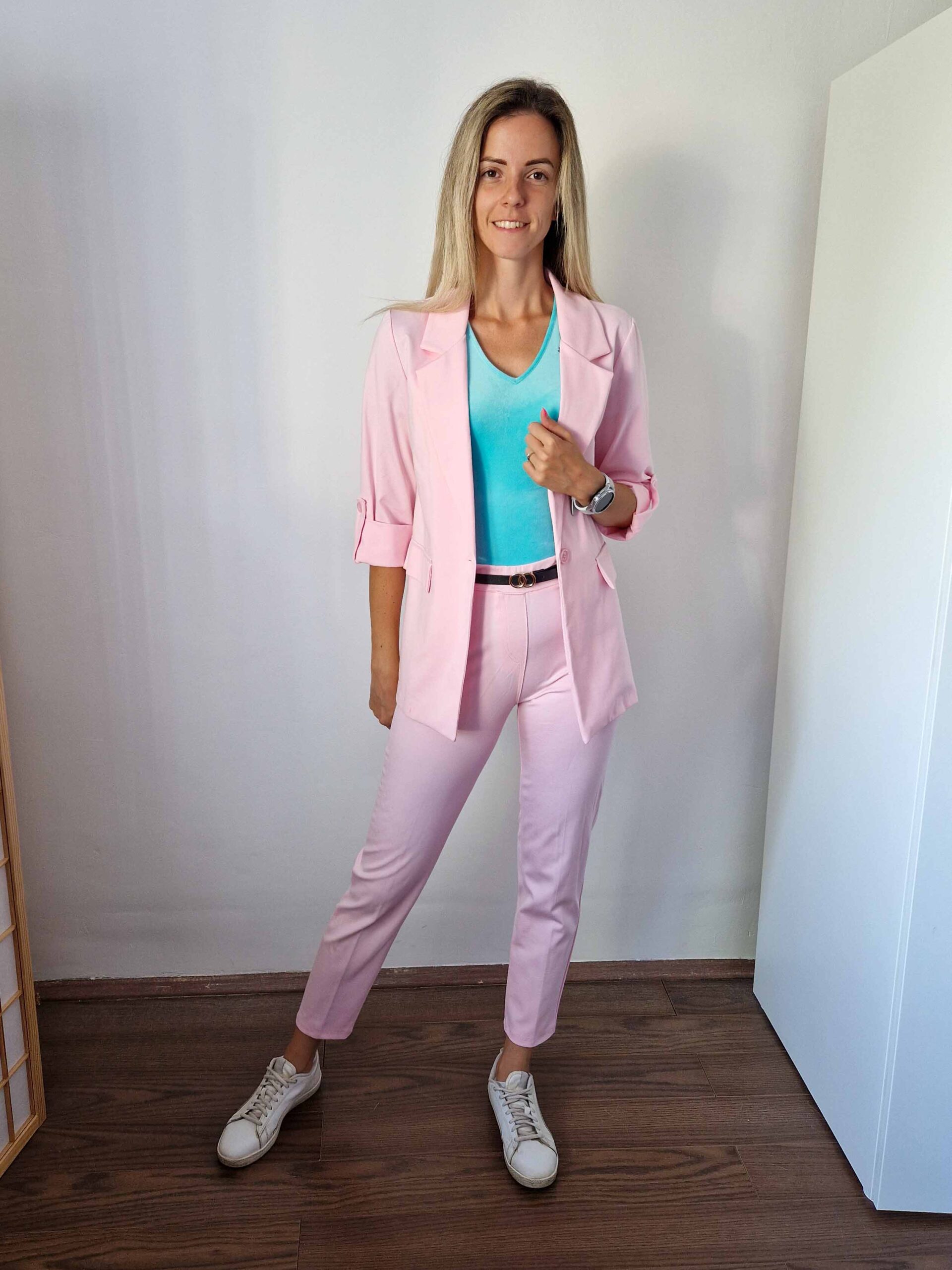 diane-hosszabb-fazonu-rozsaszin-blezer-felgombolhato-ujjakkal-11