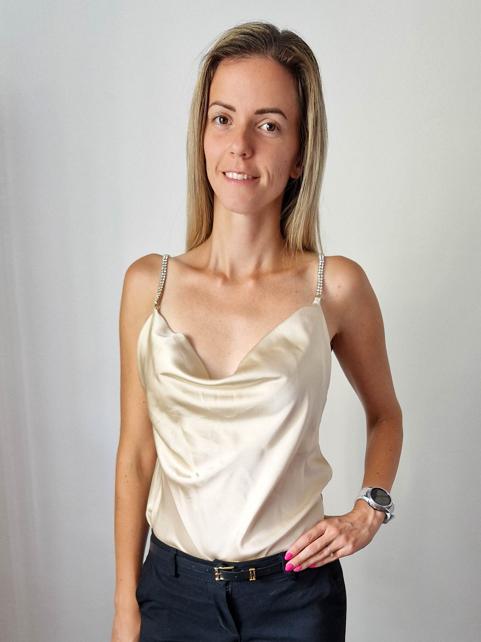 heni-bezs-szaten-top-44