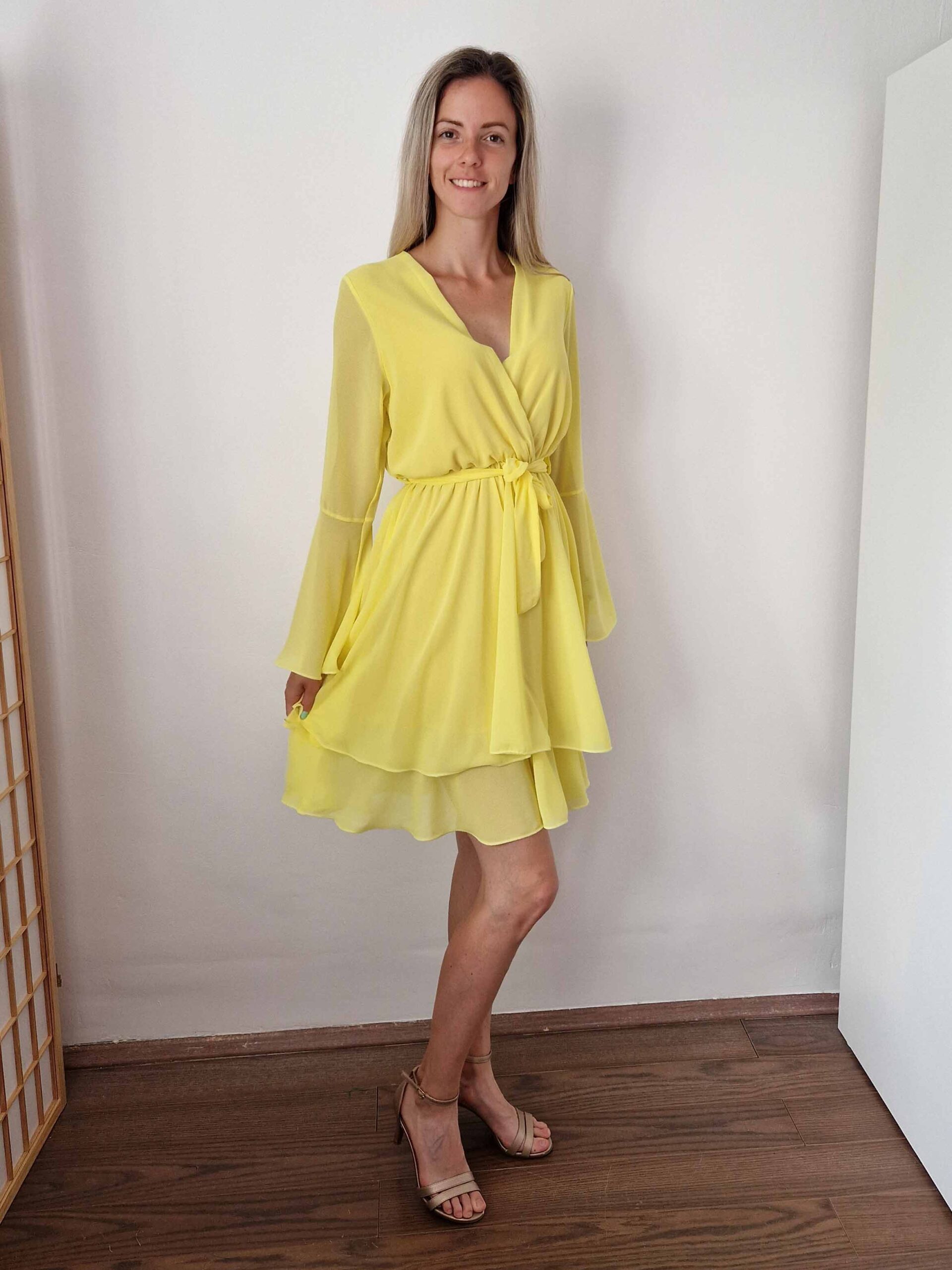 Sogno Napsugár sárga harangujjú loknis chiffon alkalmi ruha