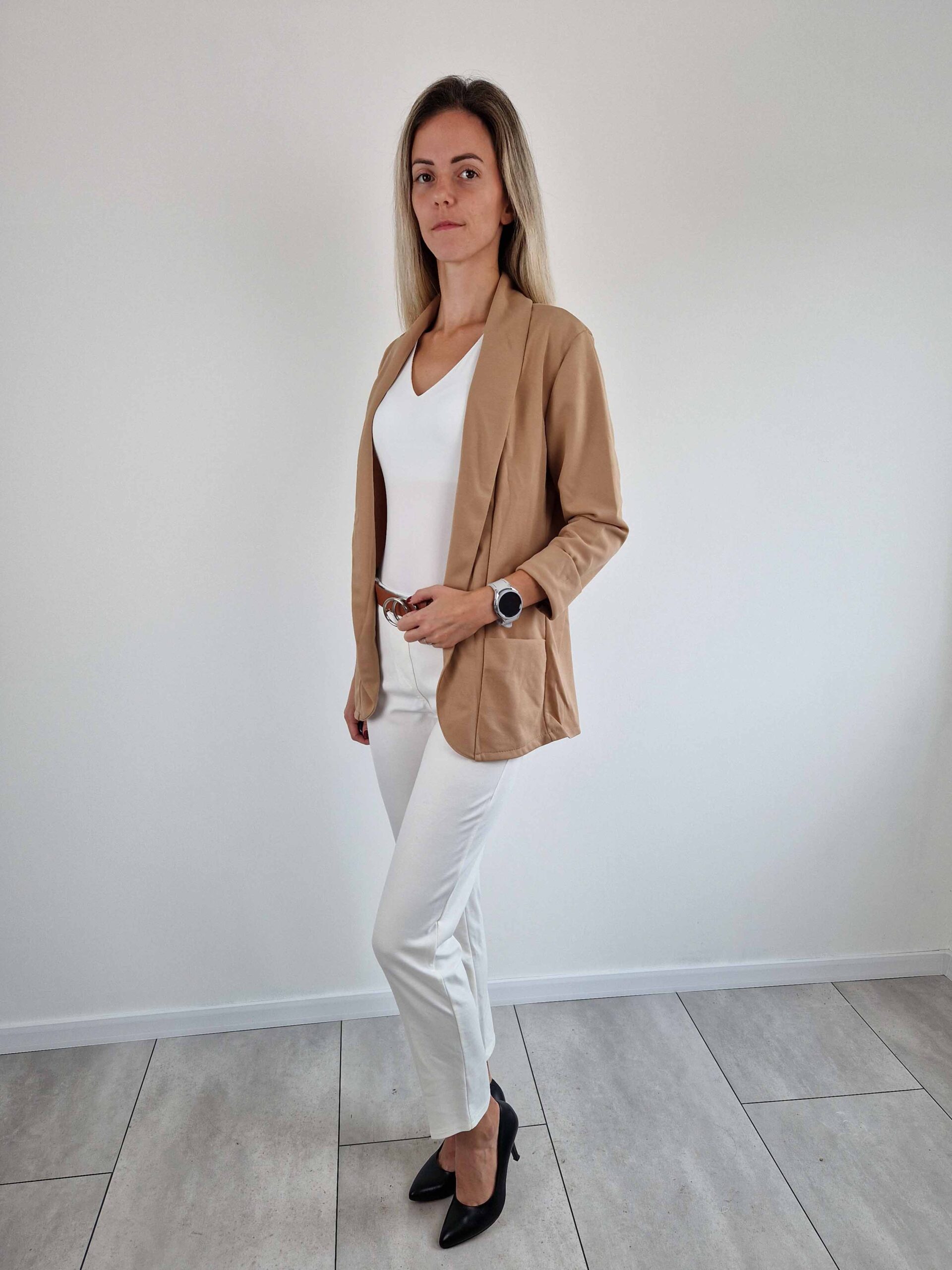 zoey-feher-elegans-elere-vasalt-elasztikus-nadrag-13