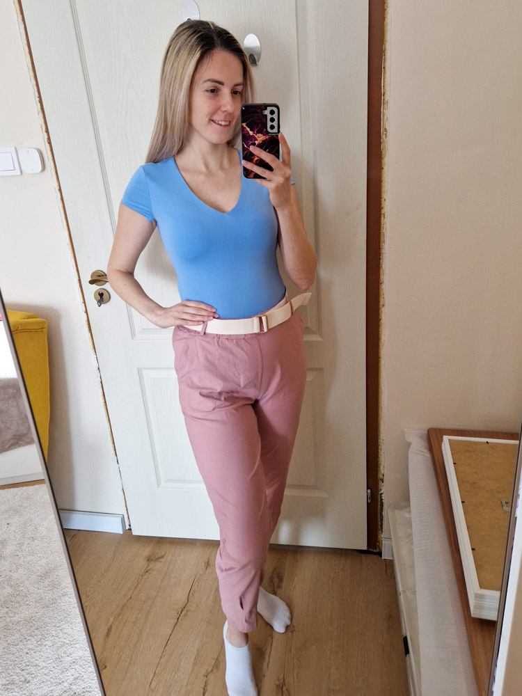 Love jeges kék rövid ujjú V nyakú basic felső