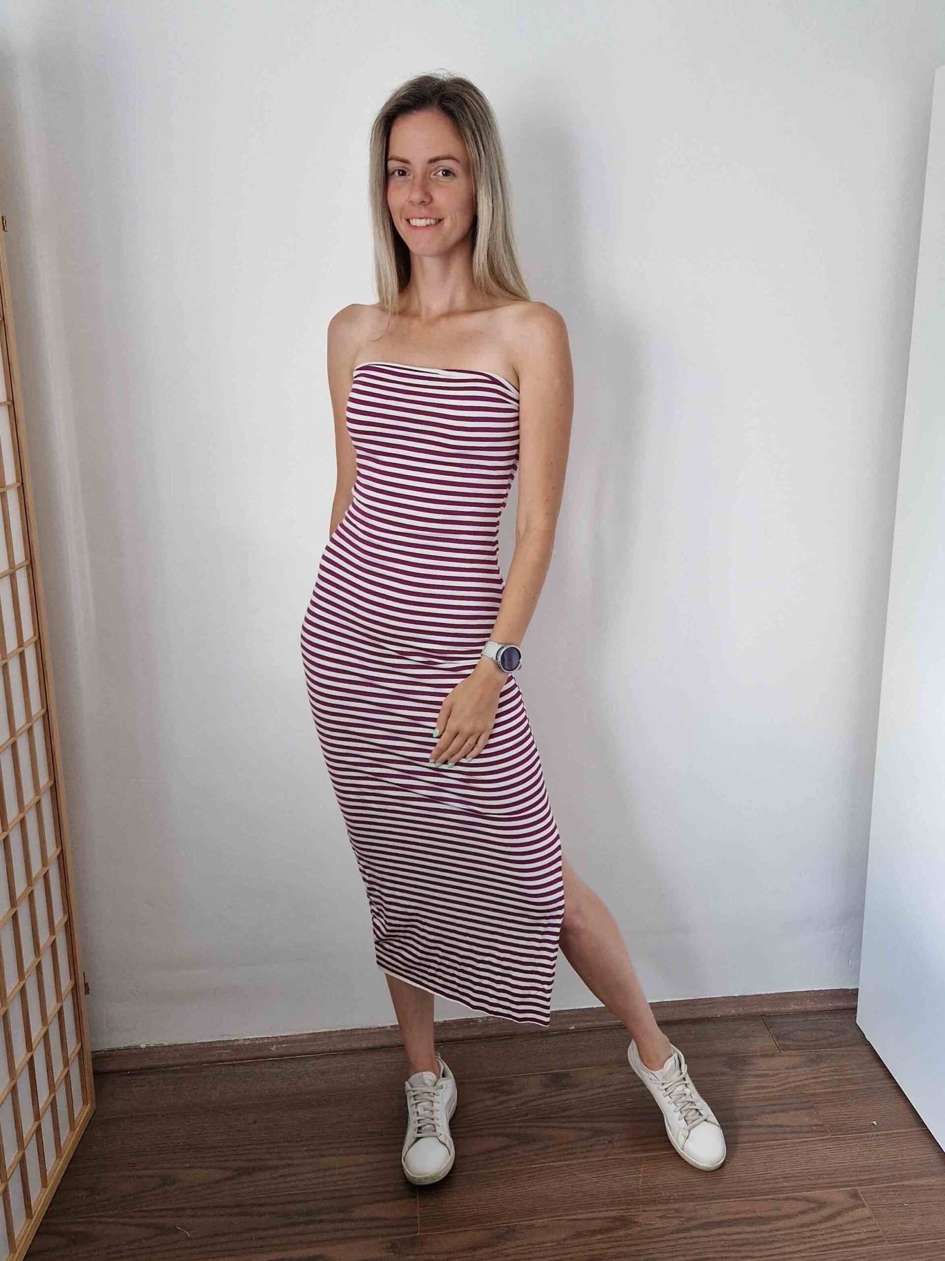 Grace lila minicsíkos pánt nélküli sliccelt ruha