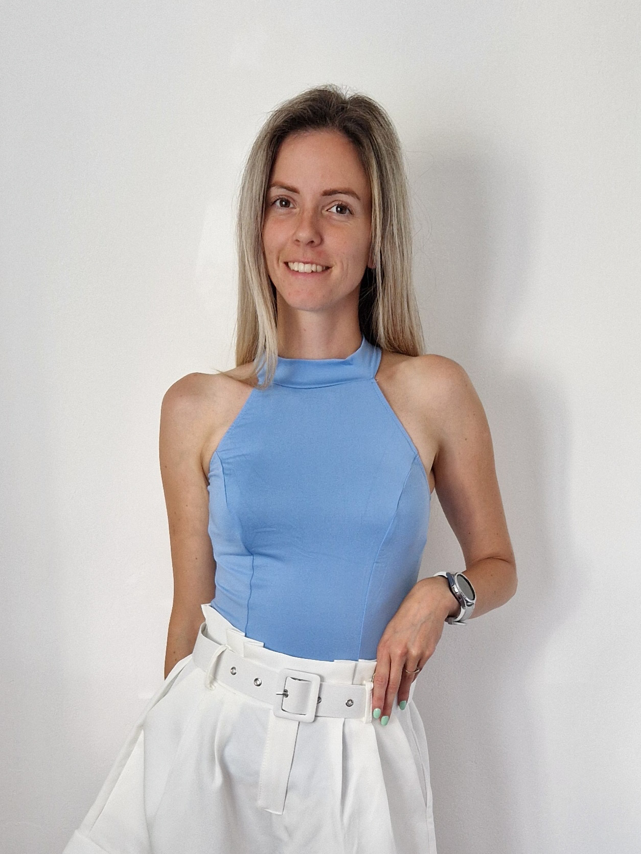 Hannah halter nyakú elegáns jeges kék felső