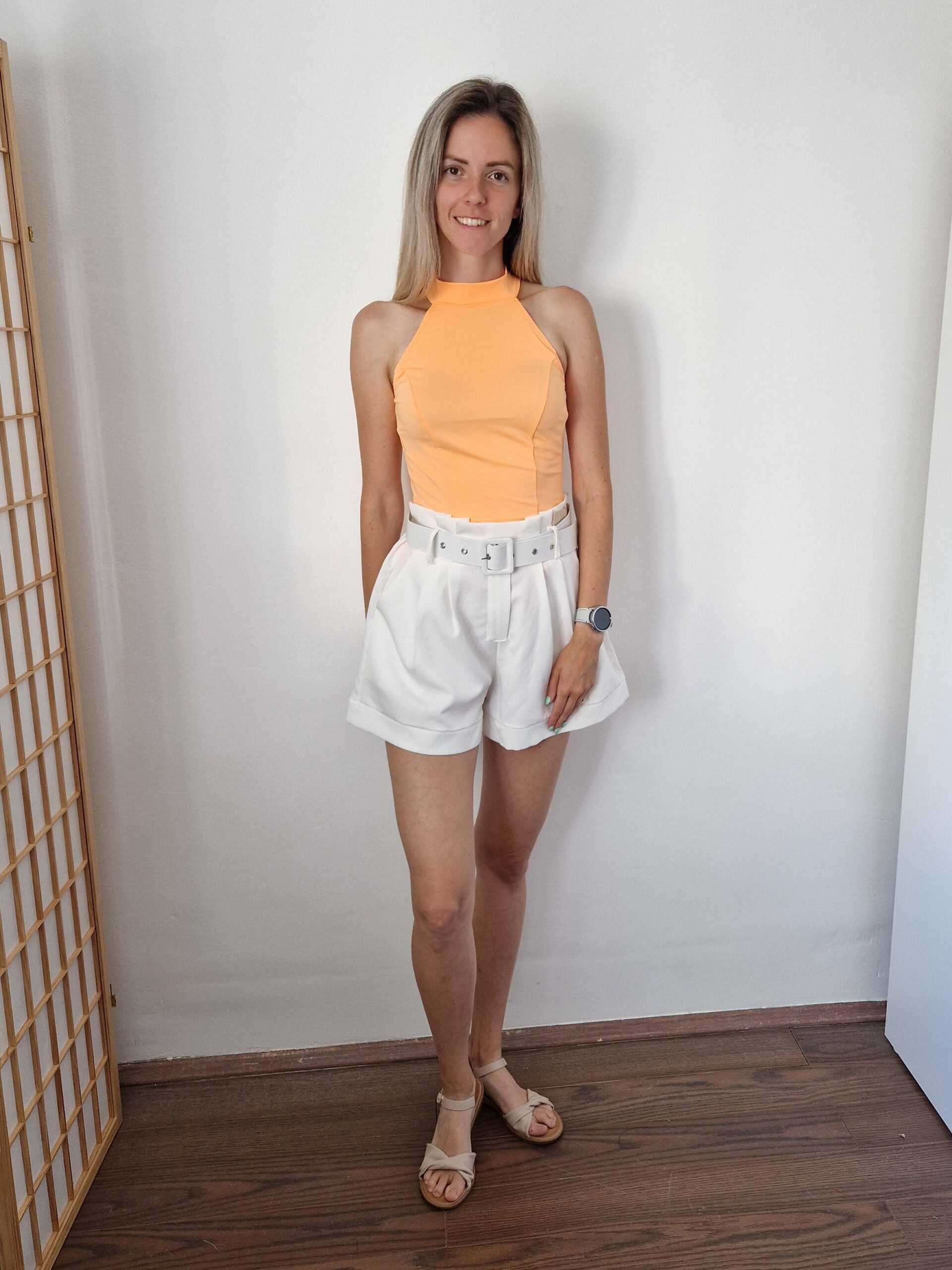 Hannah halter nyakú elegáns neon narancs felső