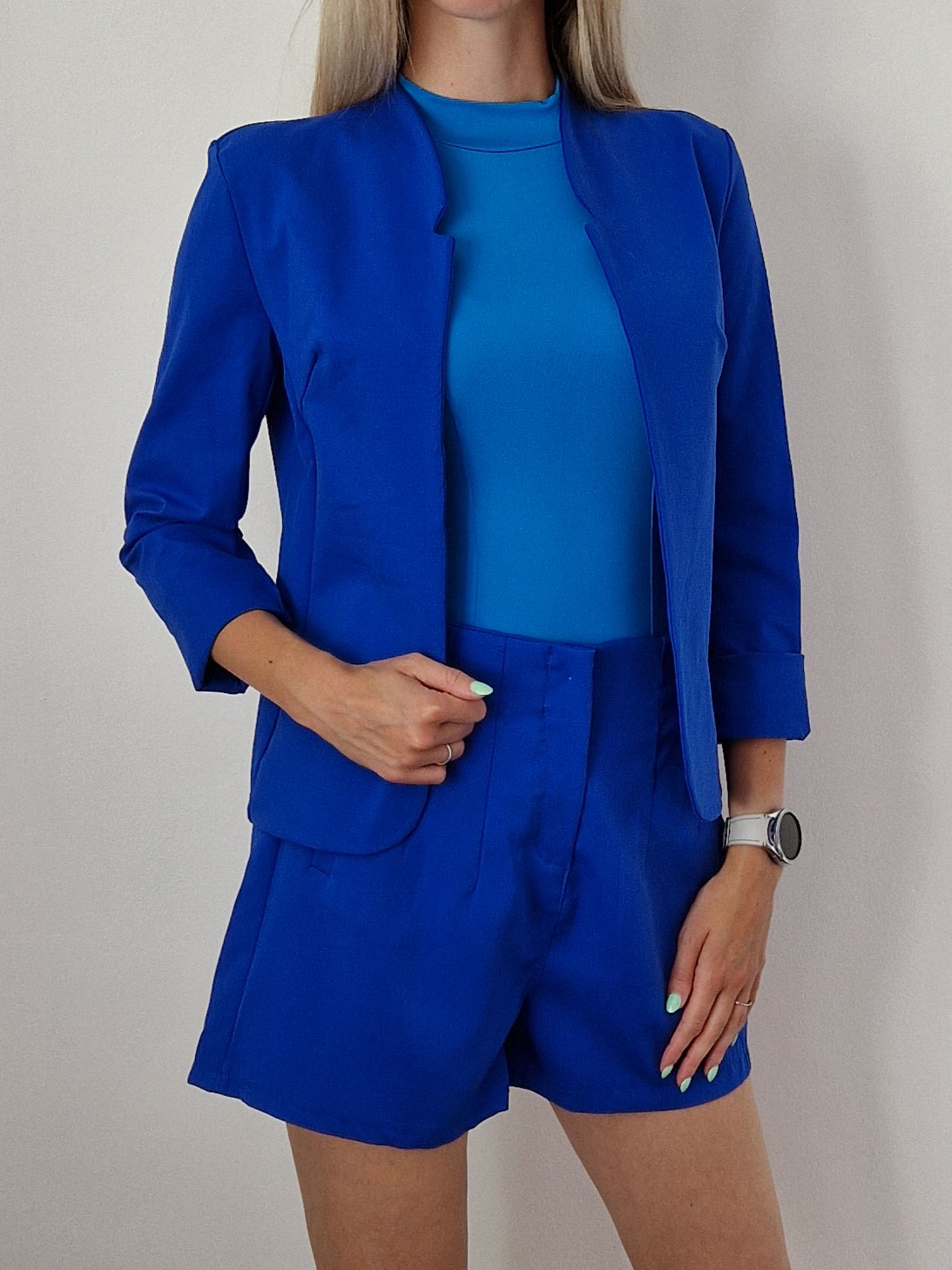 Sally királykék elegáns rövidnadrág