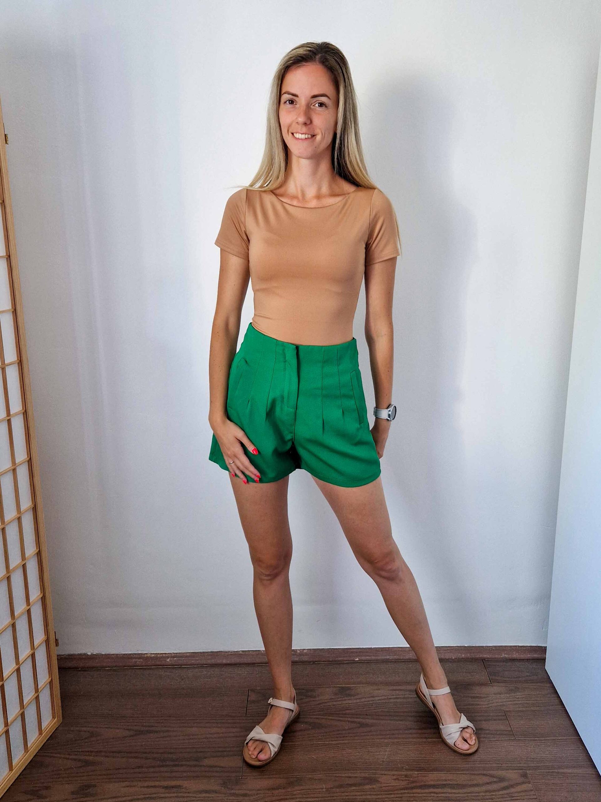 Sally zöld elegáns rövidnadrág