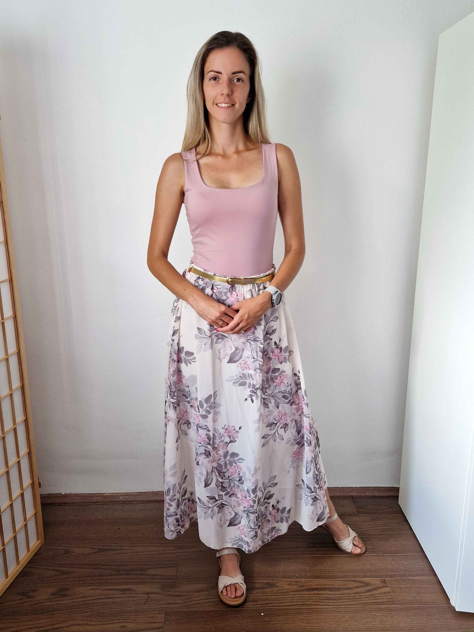 Blanka mályva push-up hatású kerek nyakú dekoltált ujjatlan body