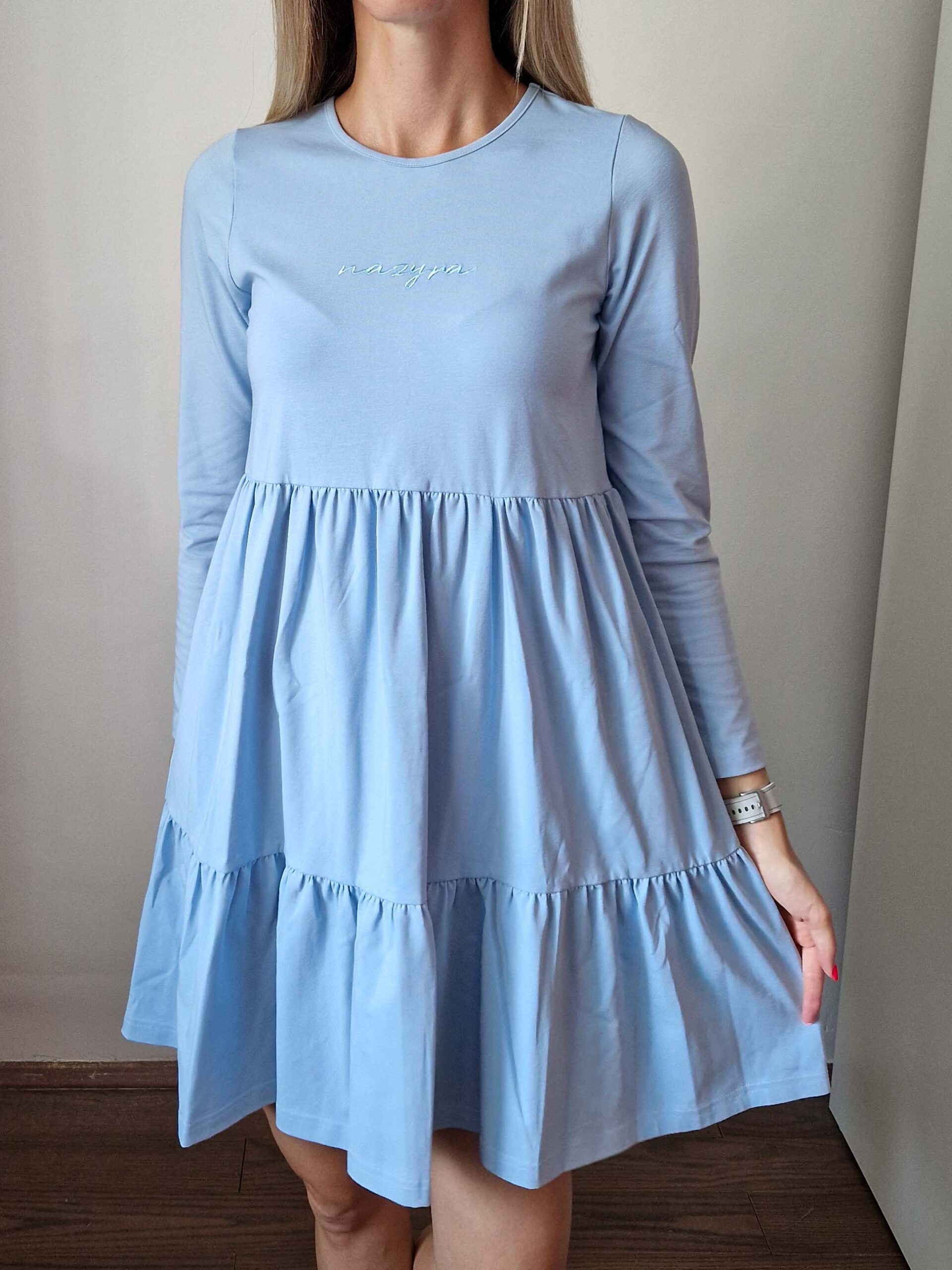 sara-vilagoskek-fodros-pamutruha-hosszu-ujjakkal-4