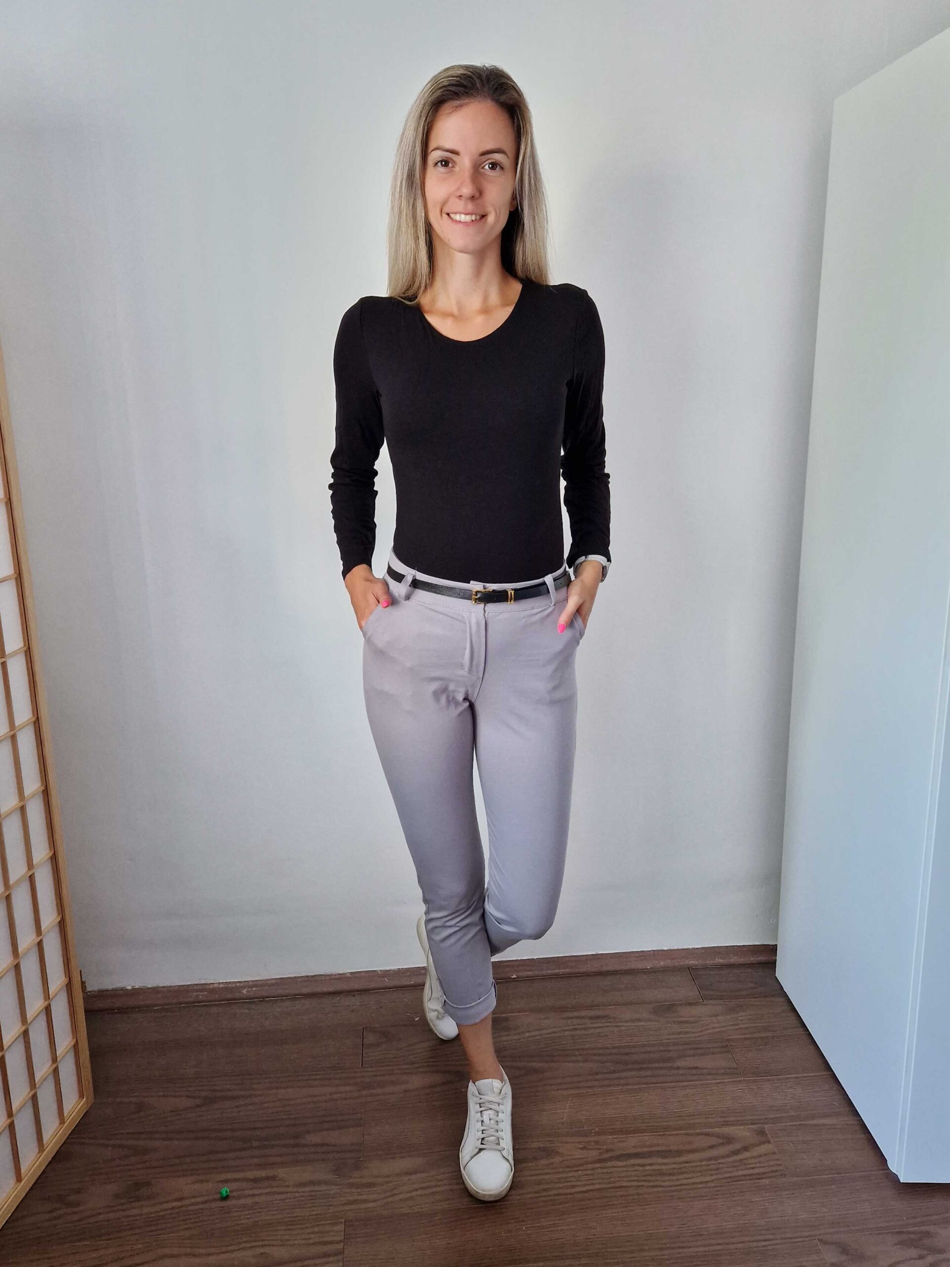 alice-fekete-kereknyaku-body-11