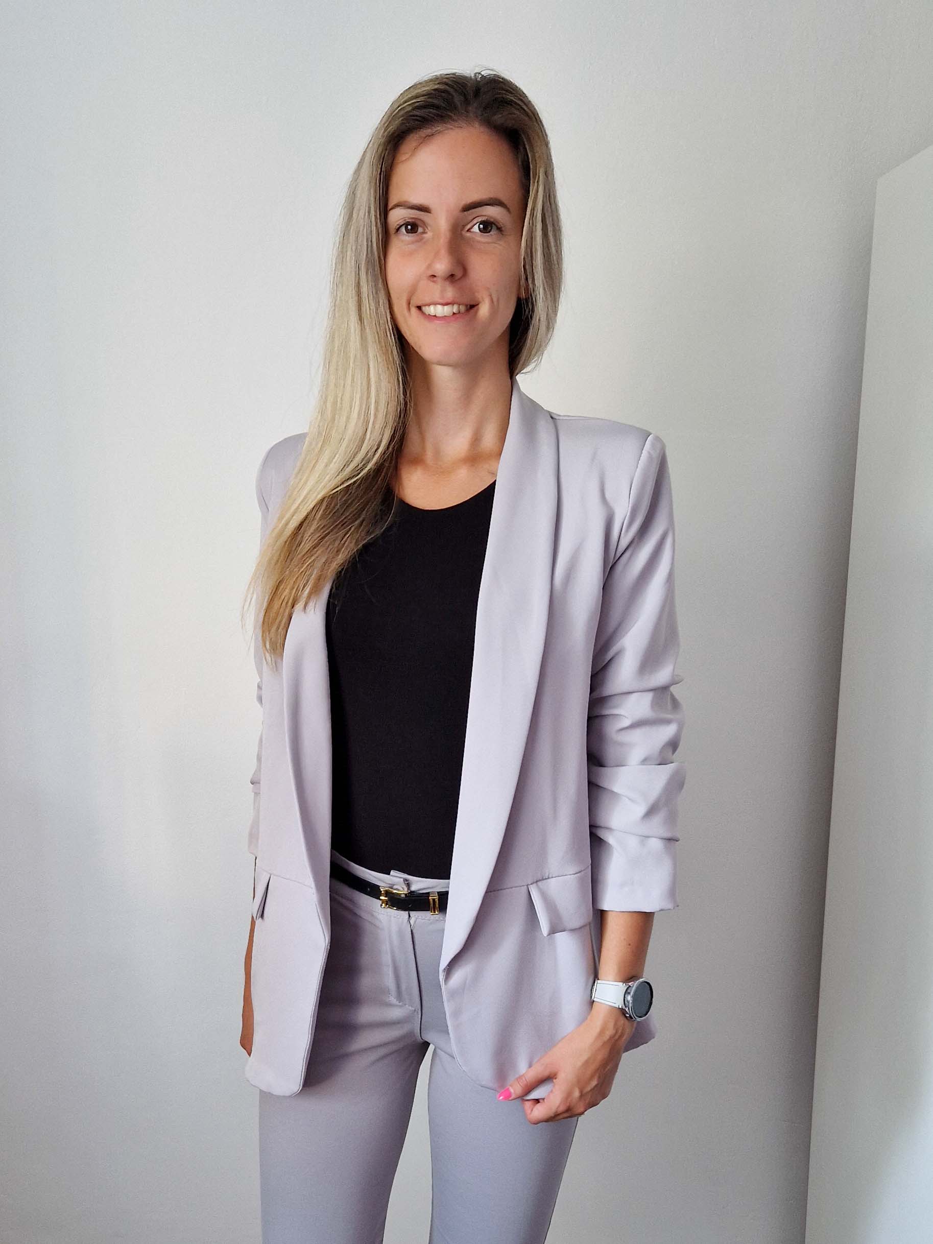 ingrid-vilagosszurke-blezer-7