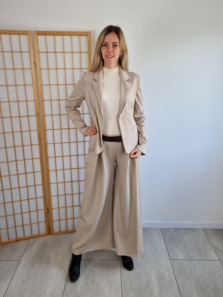 naomi-normal-hosszusagu-karcsusitott-elegans-bezs-blezer-10