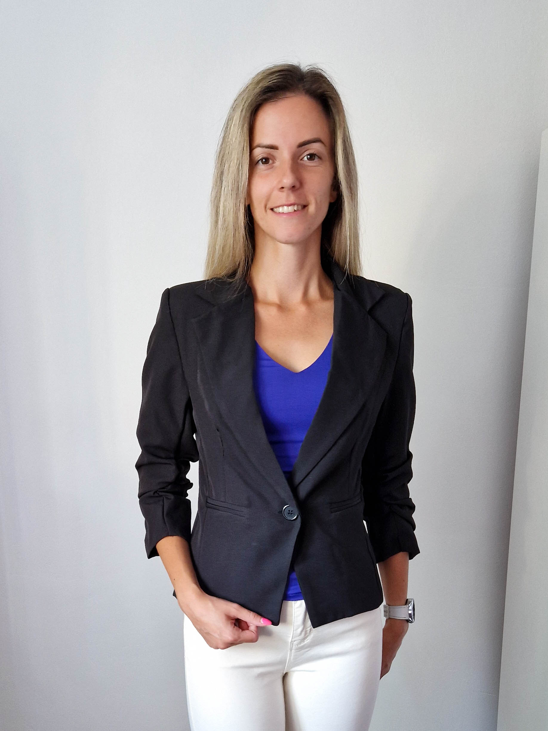 Pearl rövid fekete blézer – 38-40 méret
