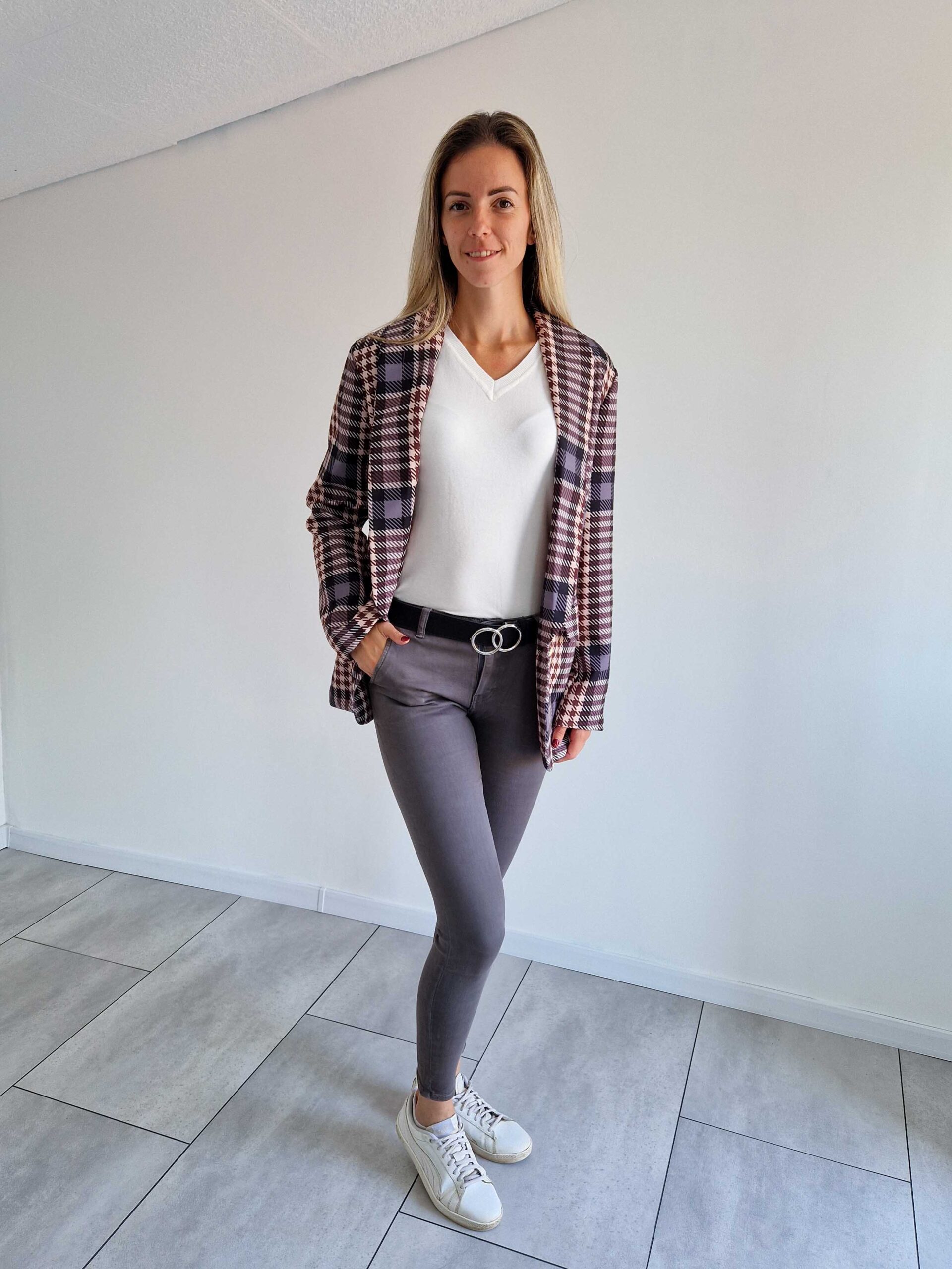 limone-szurke-push-up-farmernadrag-16