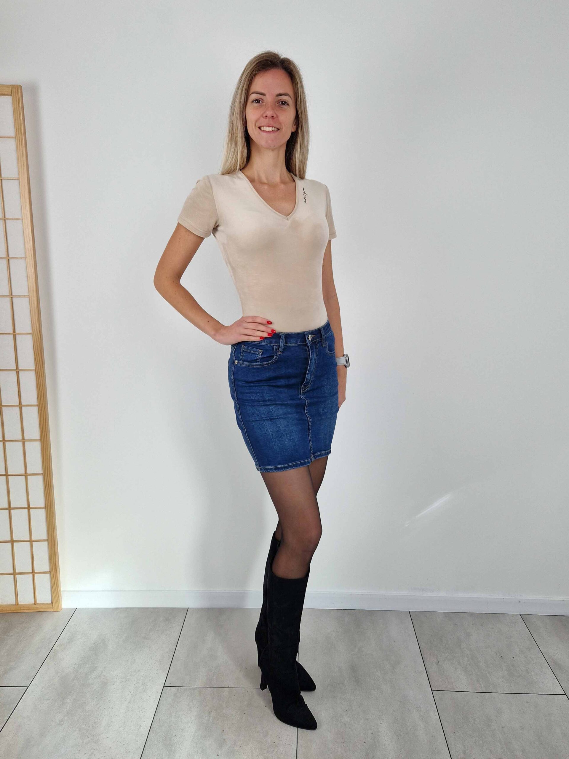 zena-bezs-pluss-body-puha-anyagbol-17