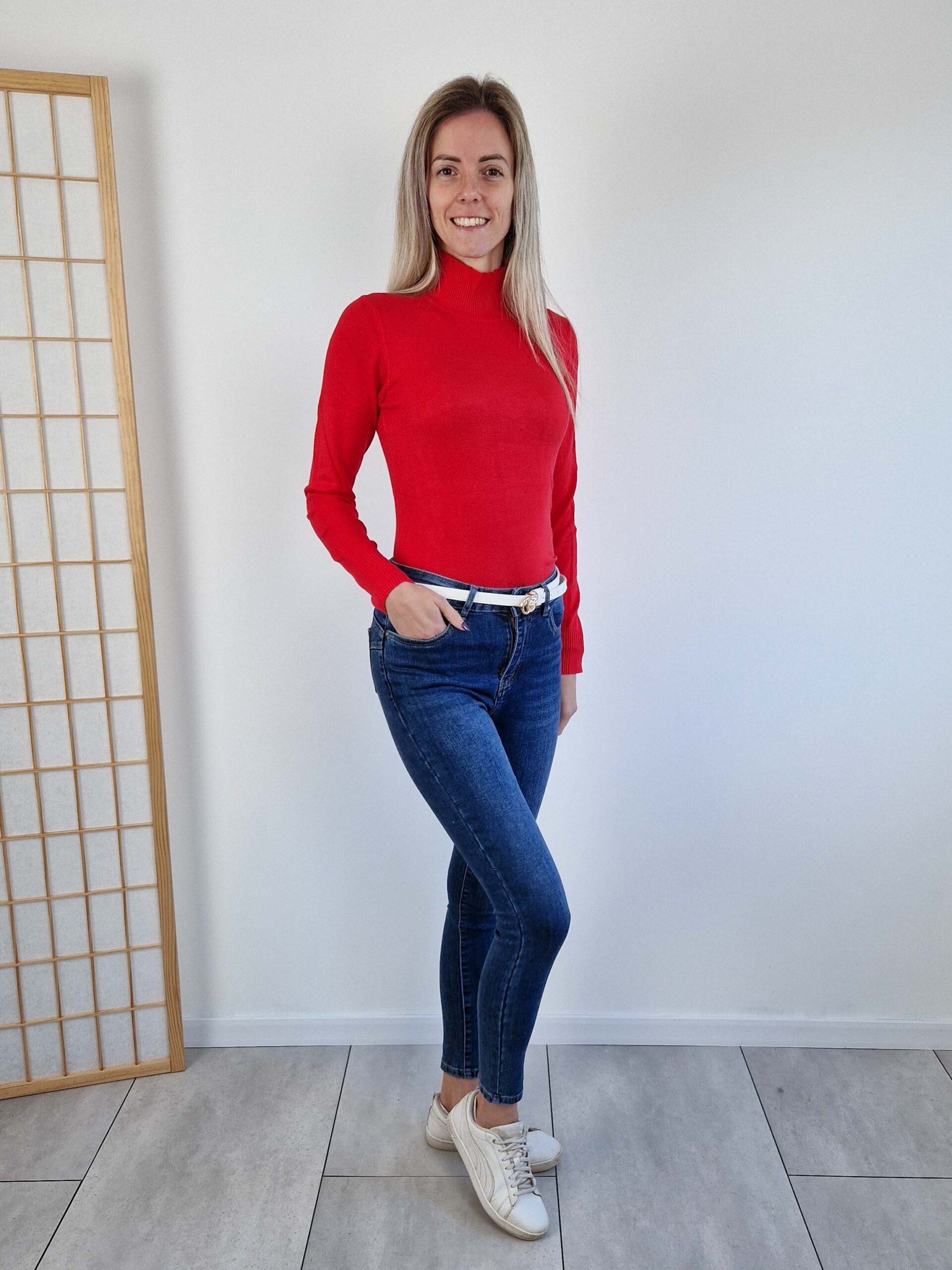 harper-piros-finomkotott-garbos-nyaku-pulover-3