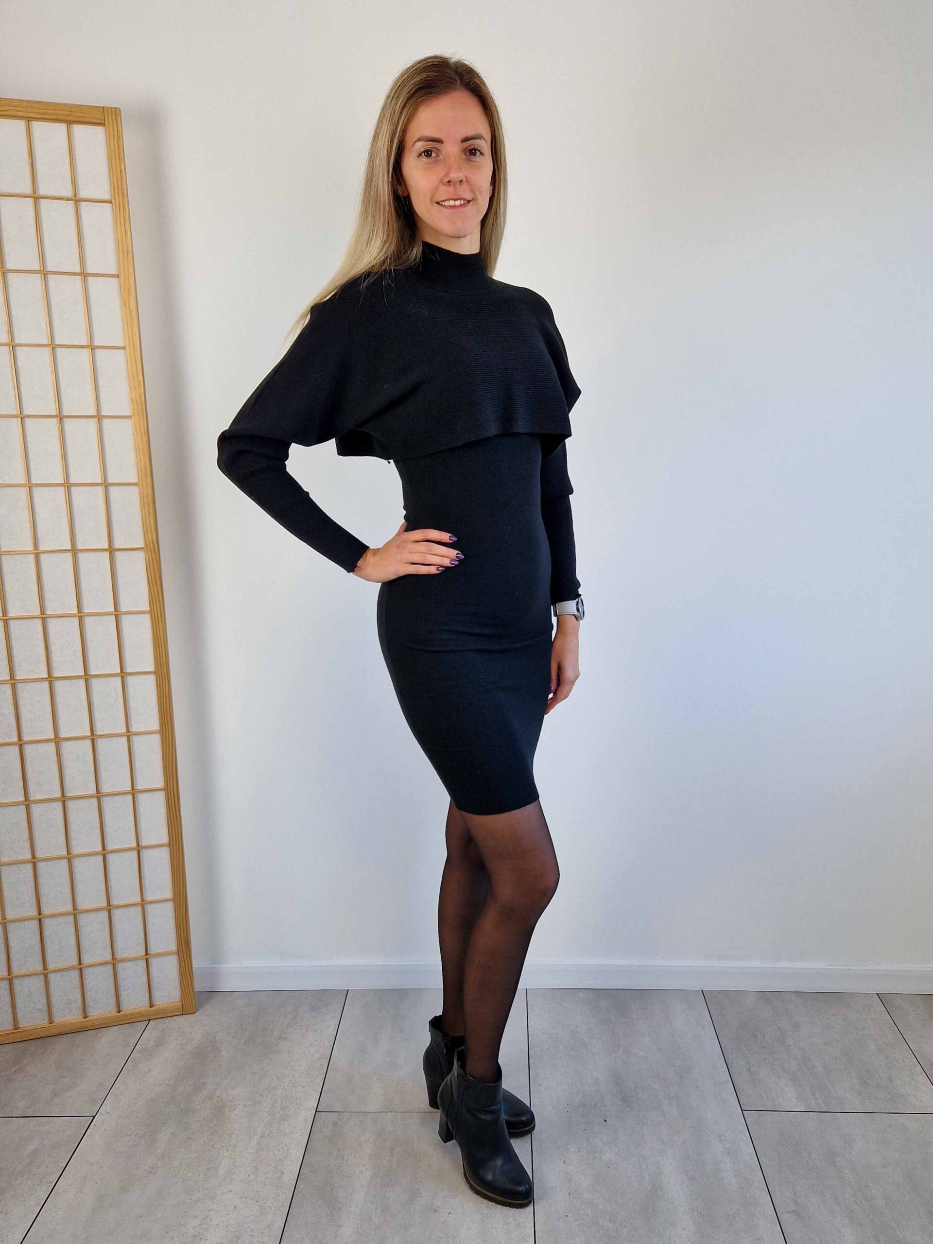 livia-fekete-ketreszes-kotott-szett-ruhaval-2