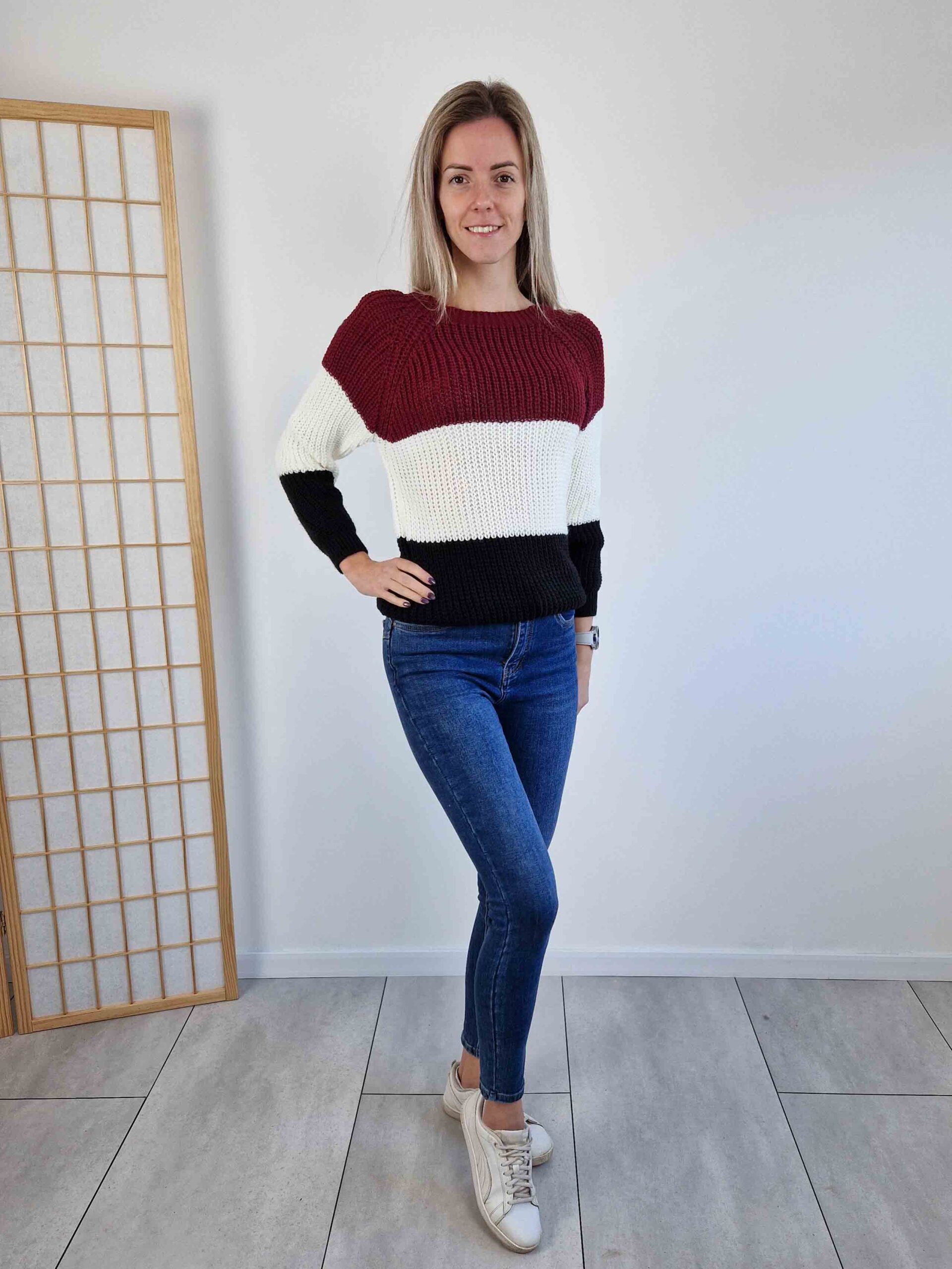 lovely-bordo-feher-fekete-csikos-kotott-pulover-3