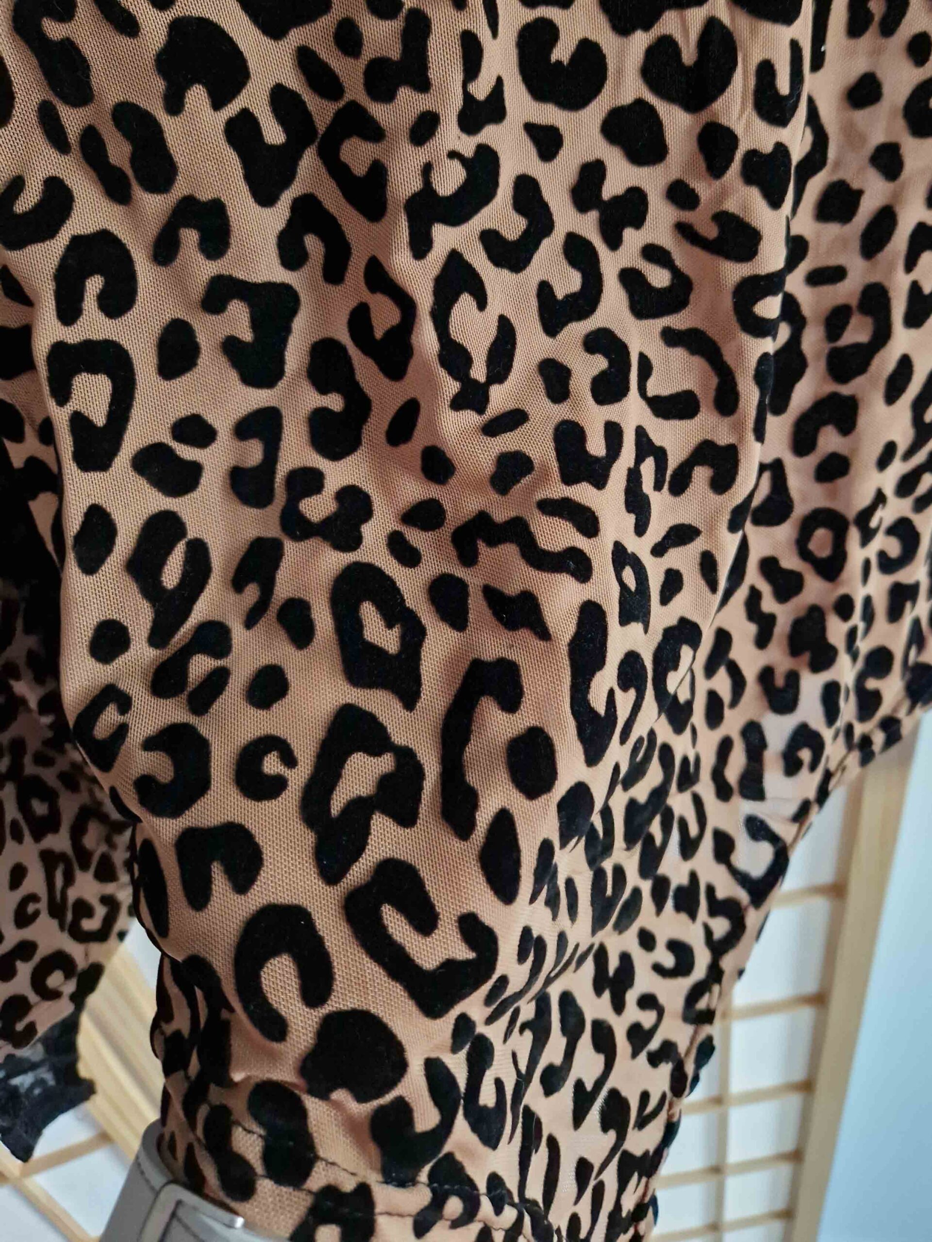 zaira-leopardmintas-neccbody-7