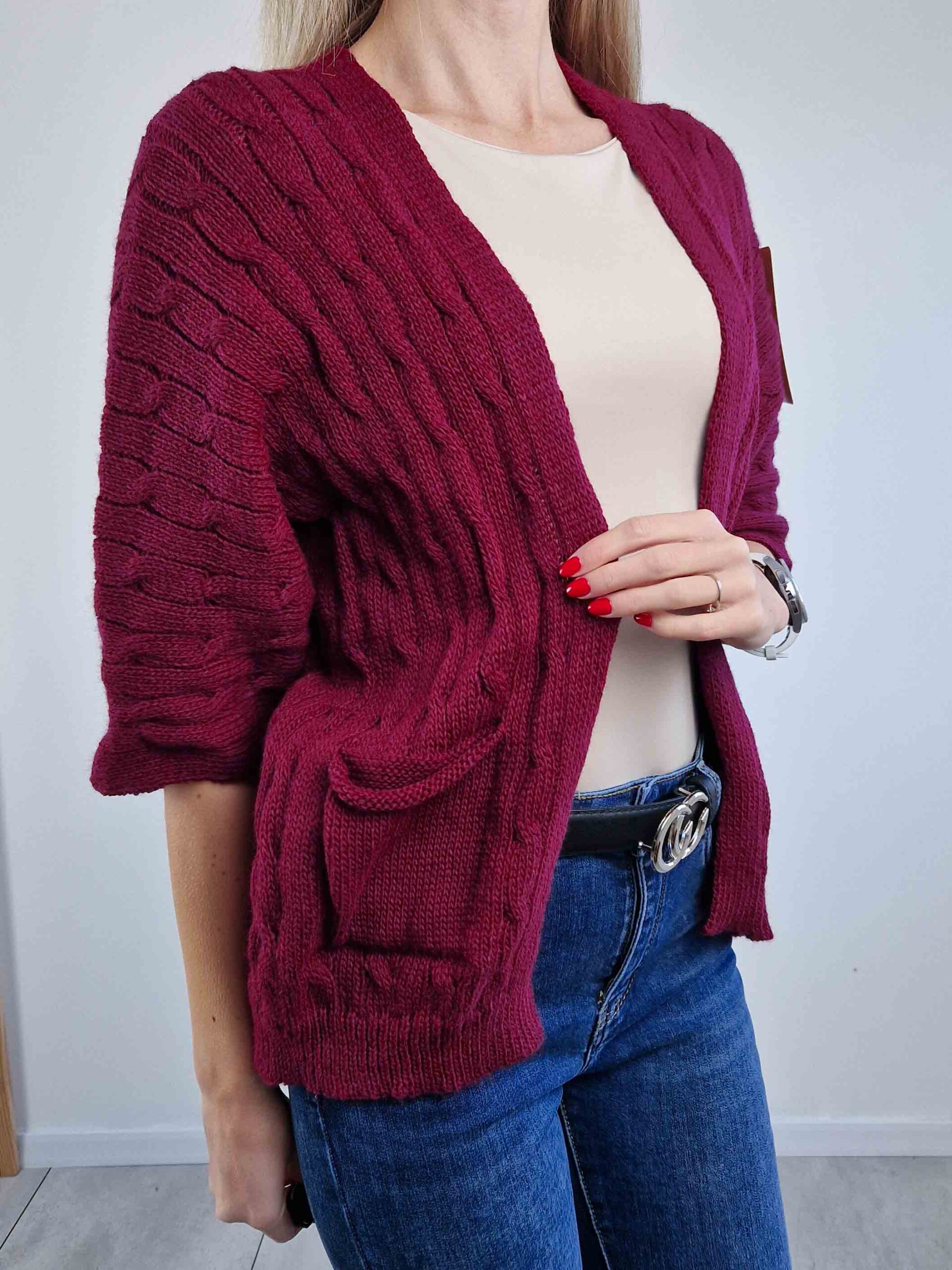 braided-burgundi-kotott-kardigán-1
