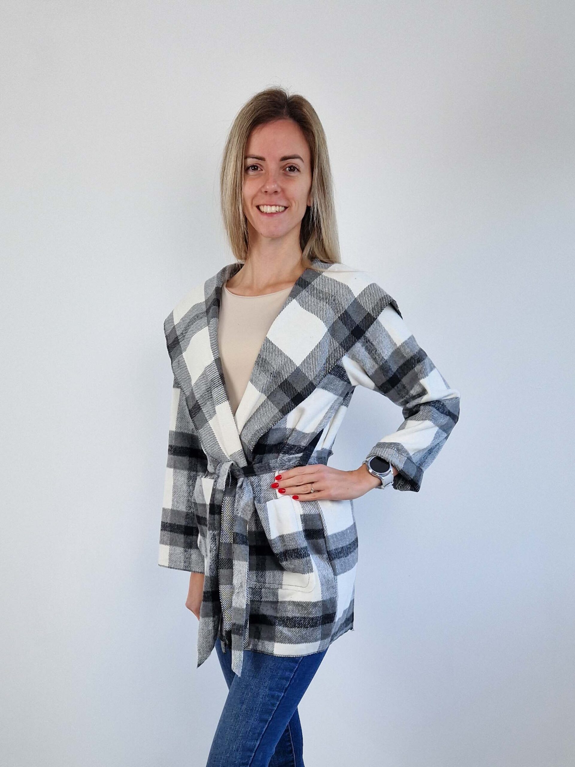 grid-szurke-kockas-kardigan-derekan-megkotheto-9