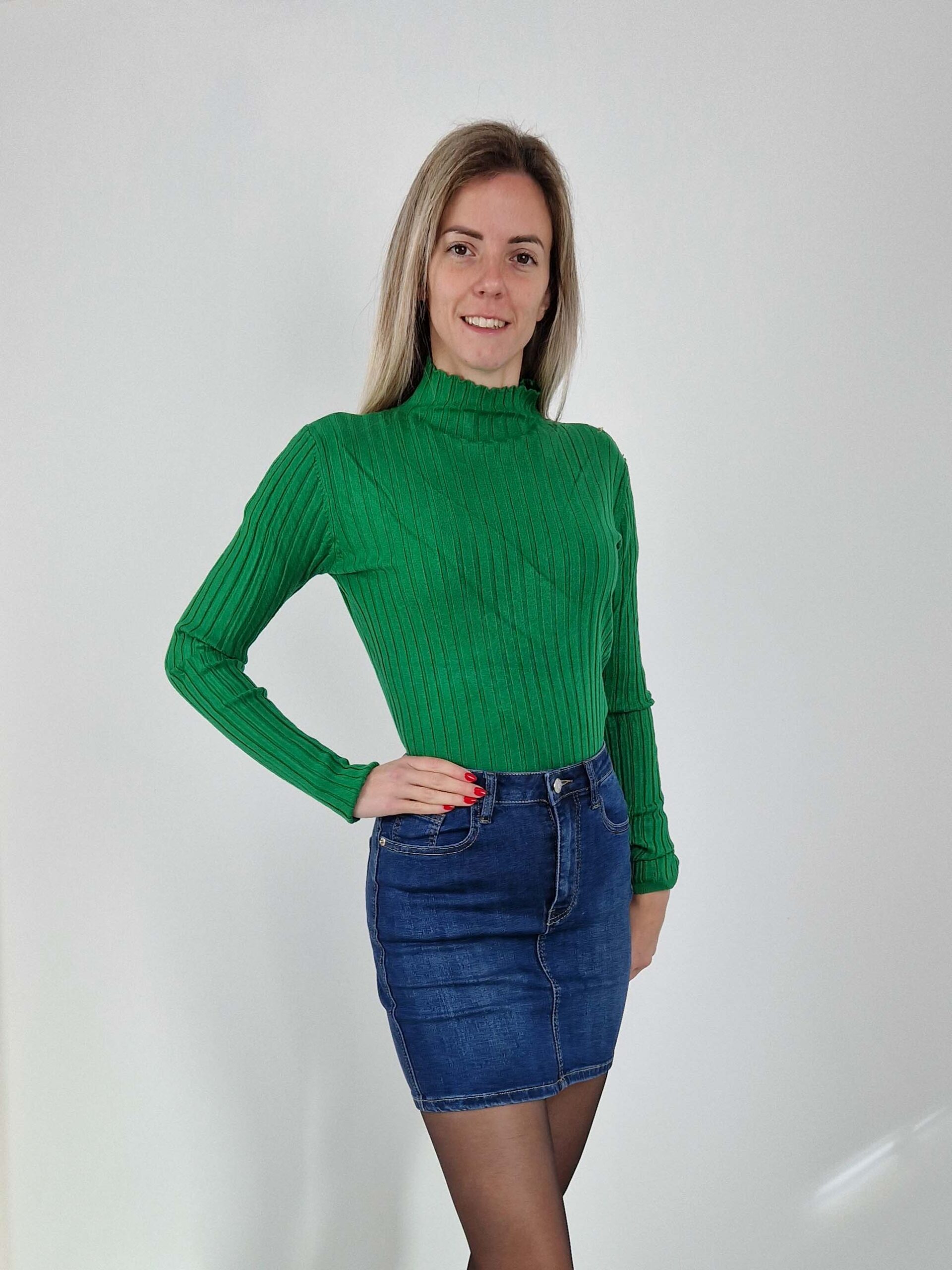 loisa-extra-puha-garbos-nyaku-zold-pulover-4