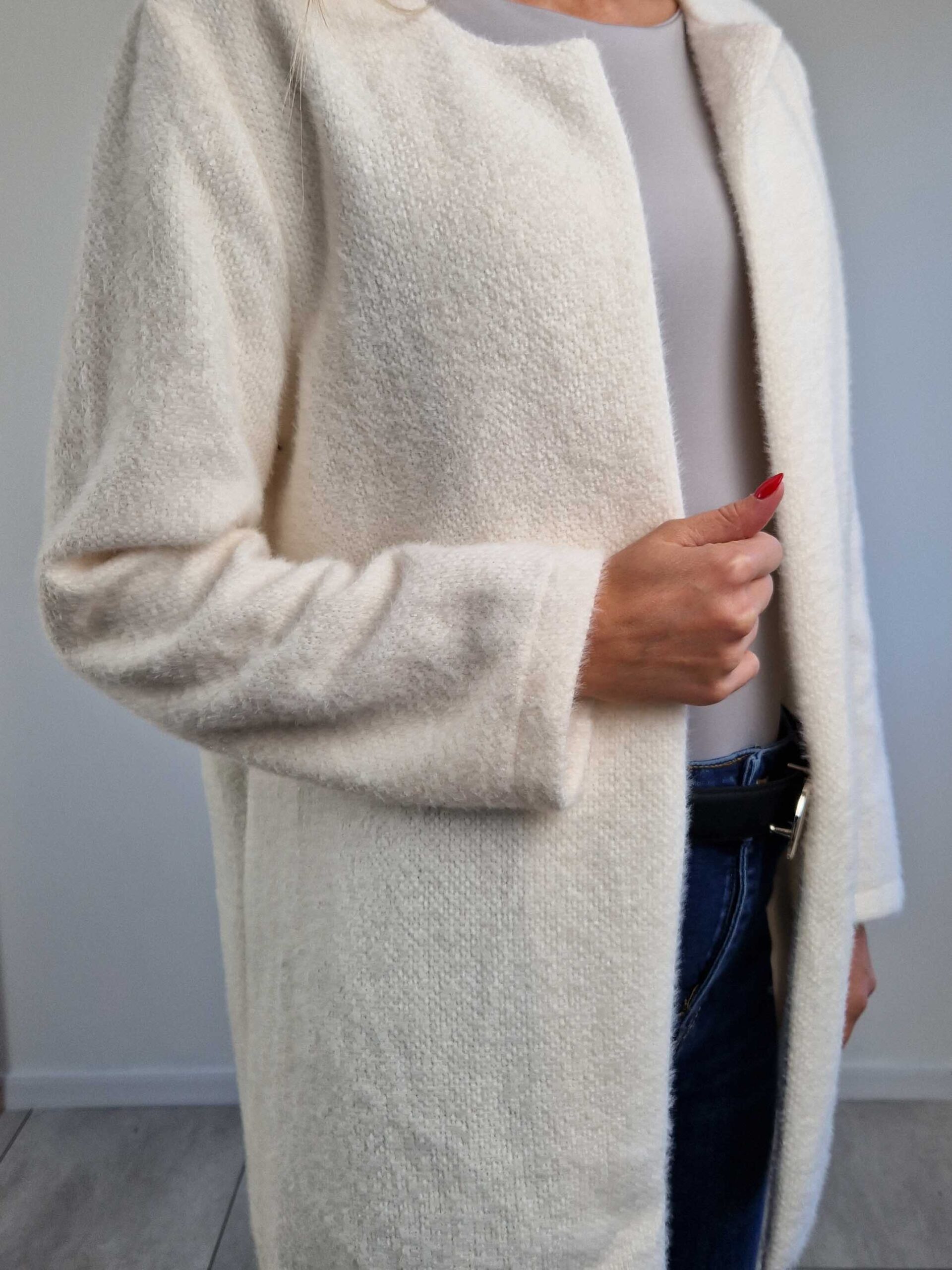 silky-kremfeher-extra-puha-blezerkabat-2