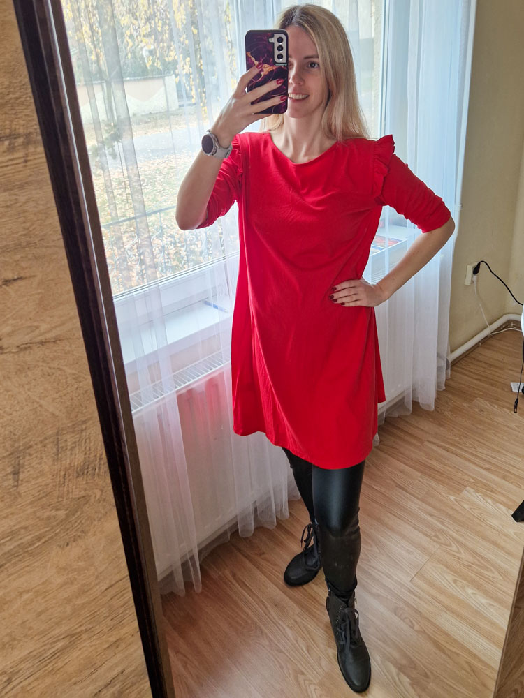 lotti-piros-fodros-vallu-pamut-ruha-haromnegyedes-ujjal-8