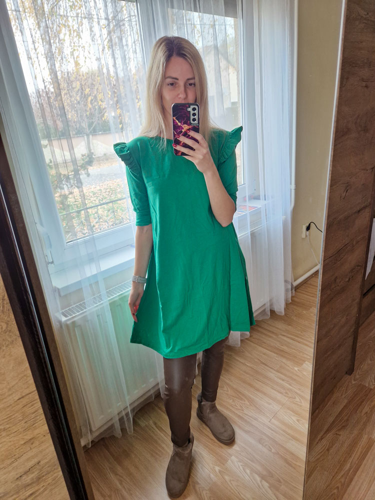 Lotti zöld fodros vállú pamut ruha háromnegyedes ujjal